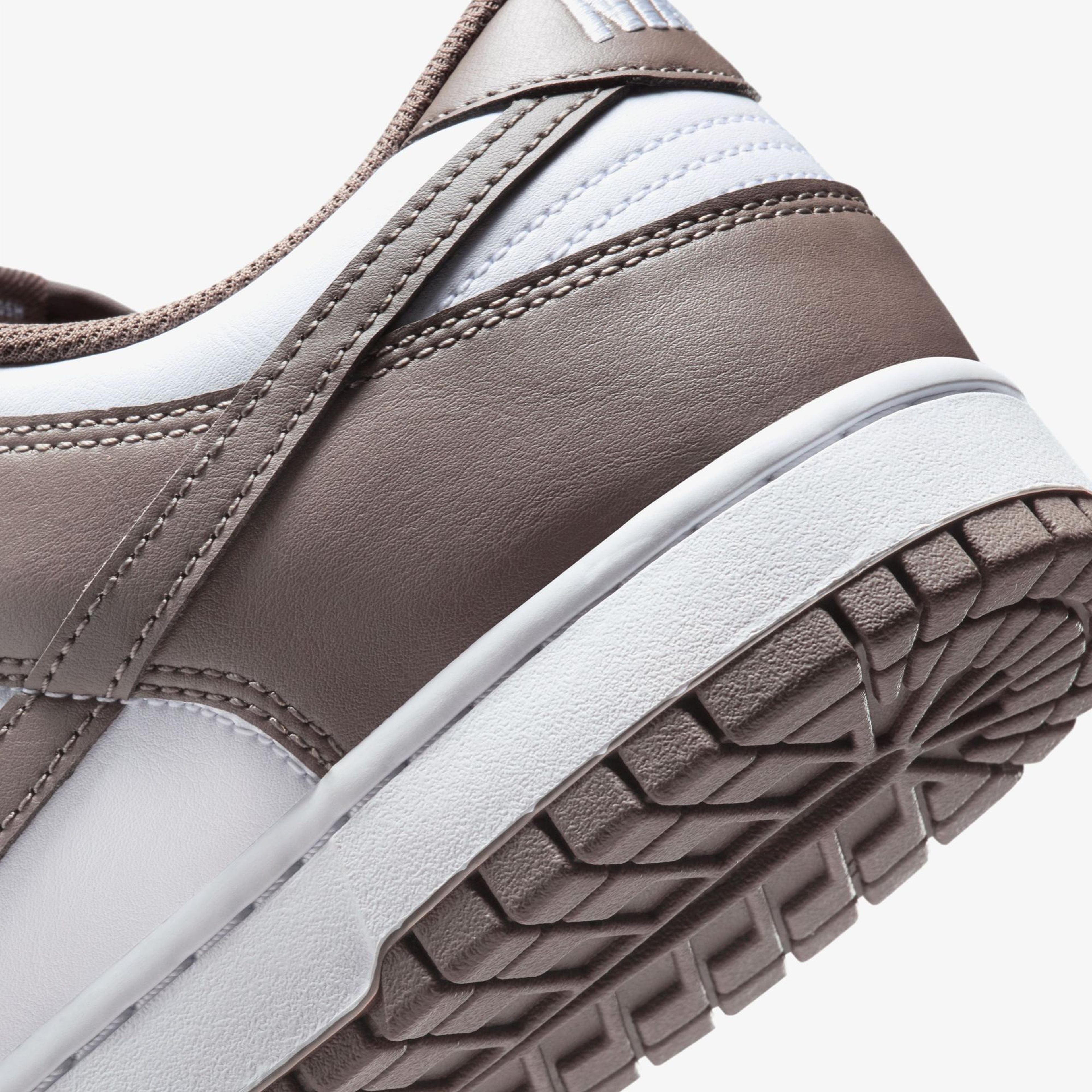 Nike Dunk Low Retro Erkek Gri Spor Ayakkabı