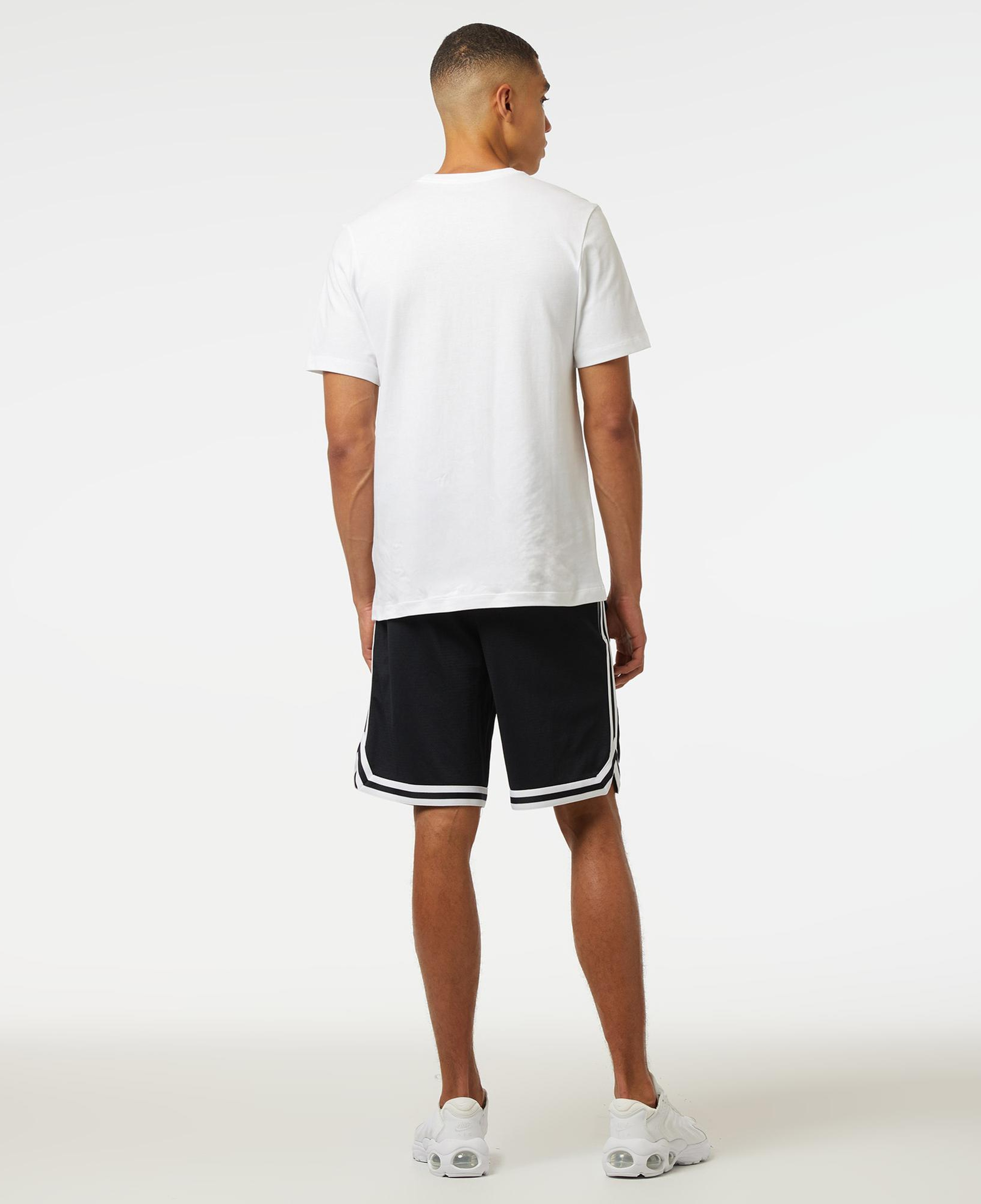 Nike Dri-Fit DNA 24 cm Erkek Siyah Şort