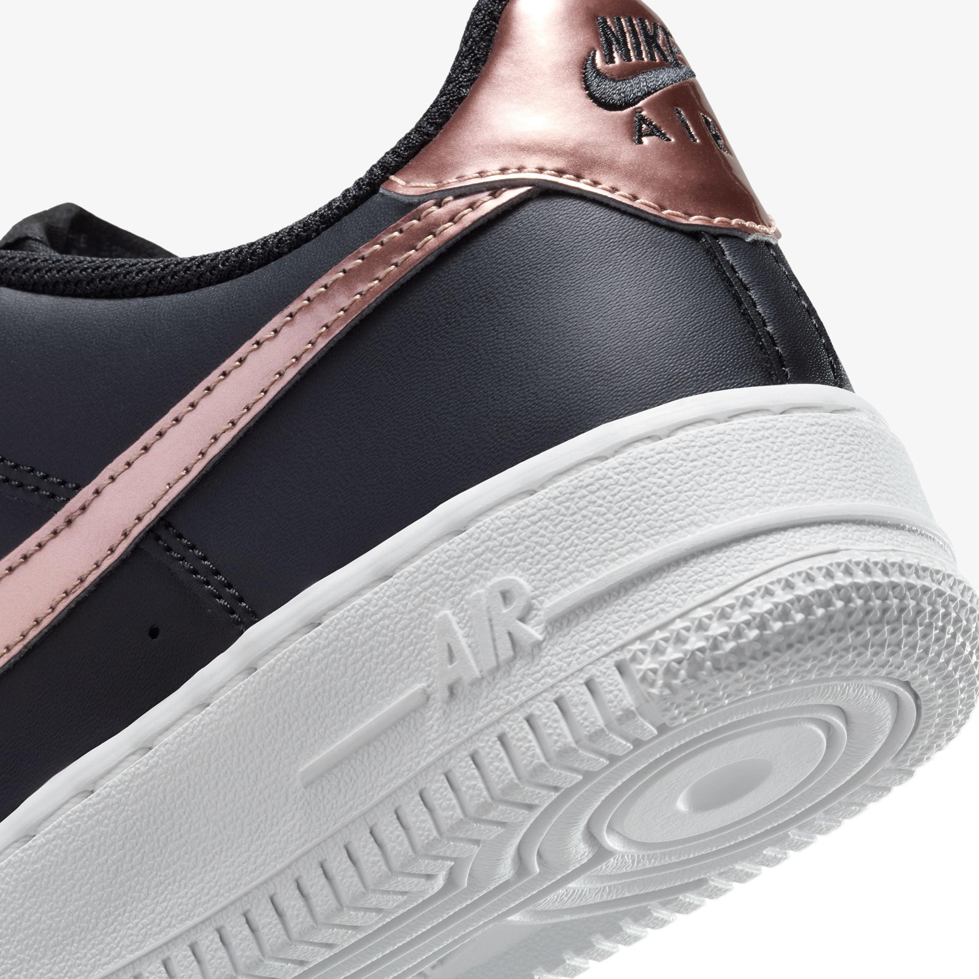 Nike Air Force 1 SE Siyah Spor Ayakkabı