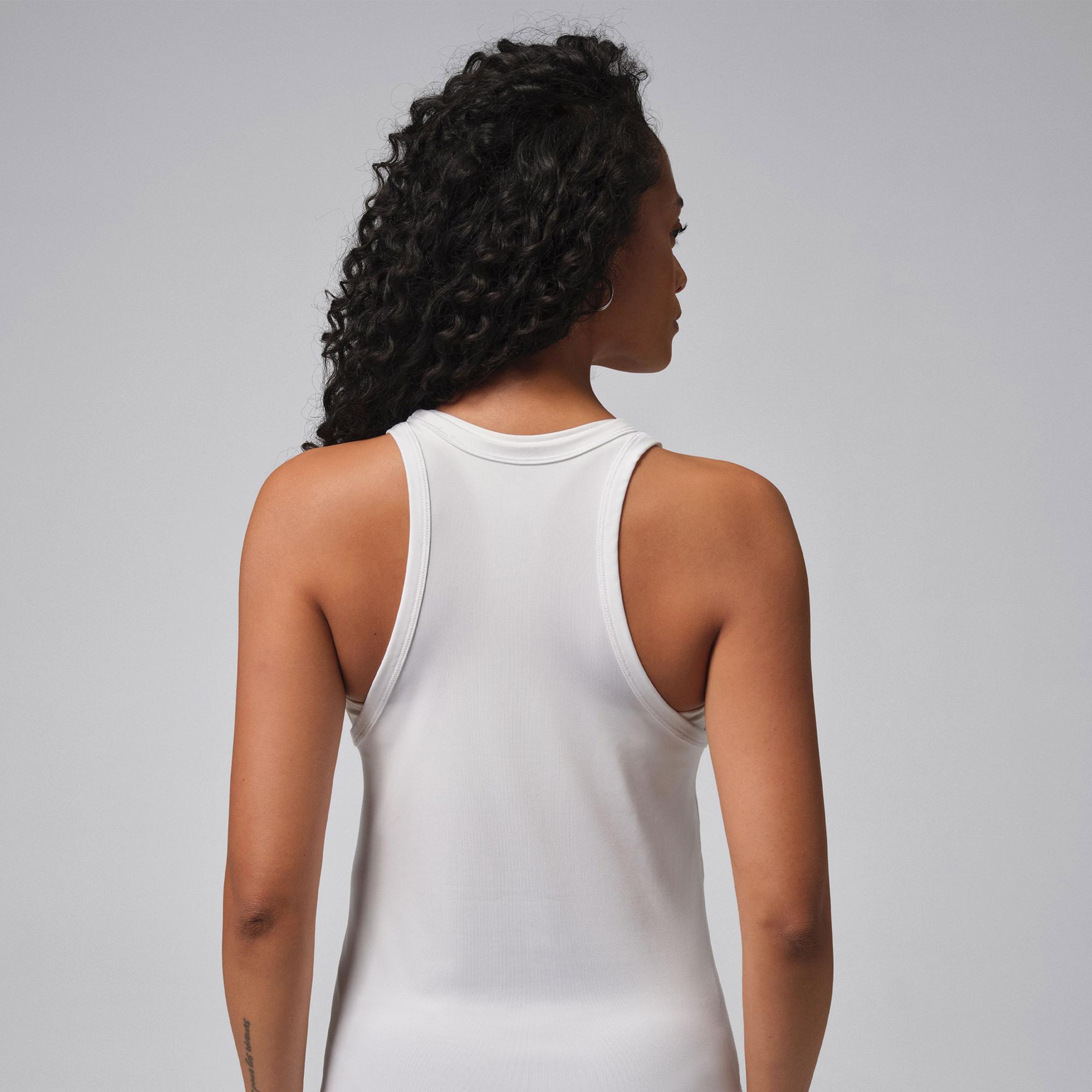 Jordan Sport Dri-Fit Essentials Kadın Beyaz Kolsuz T-Shirt