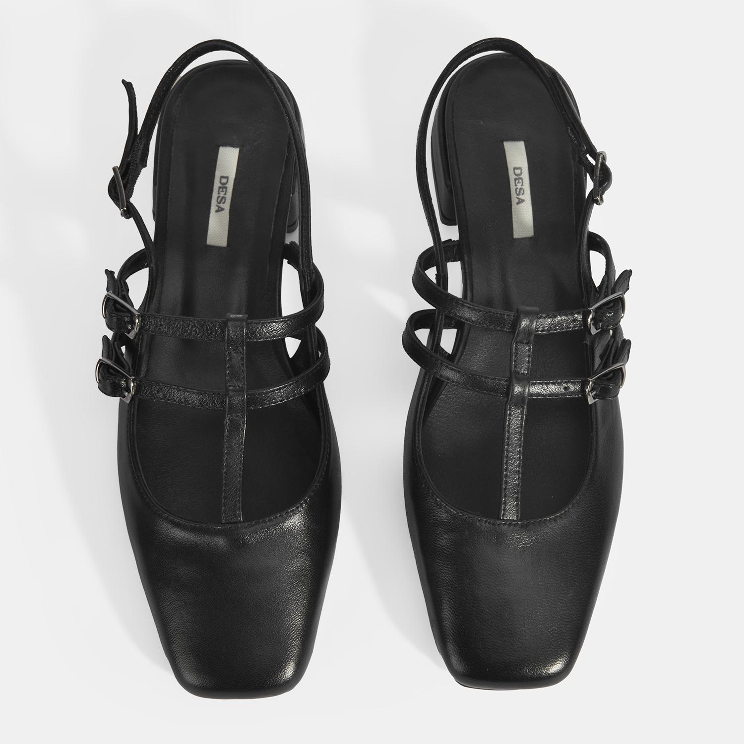 Kadın Siyah Tokalı Deri Günlük Ayakkabı