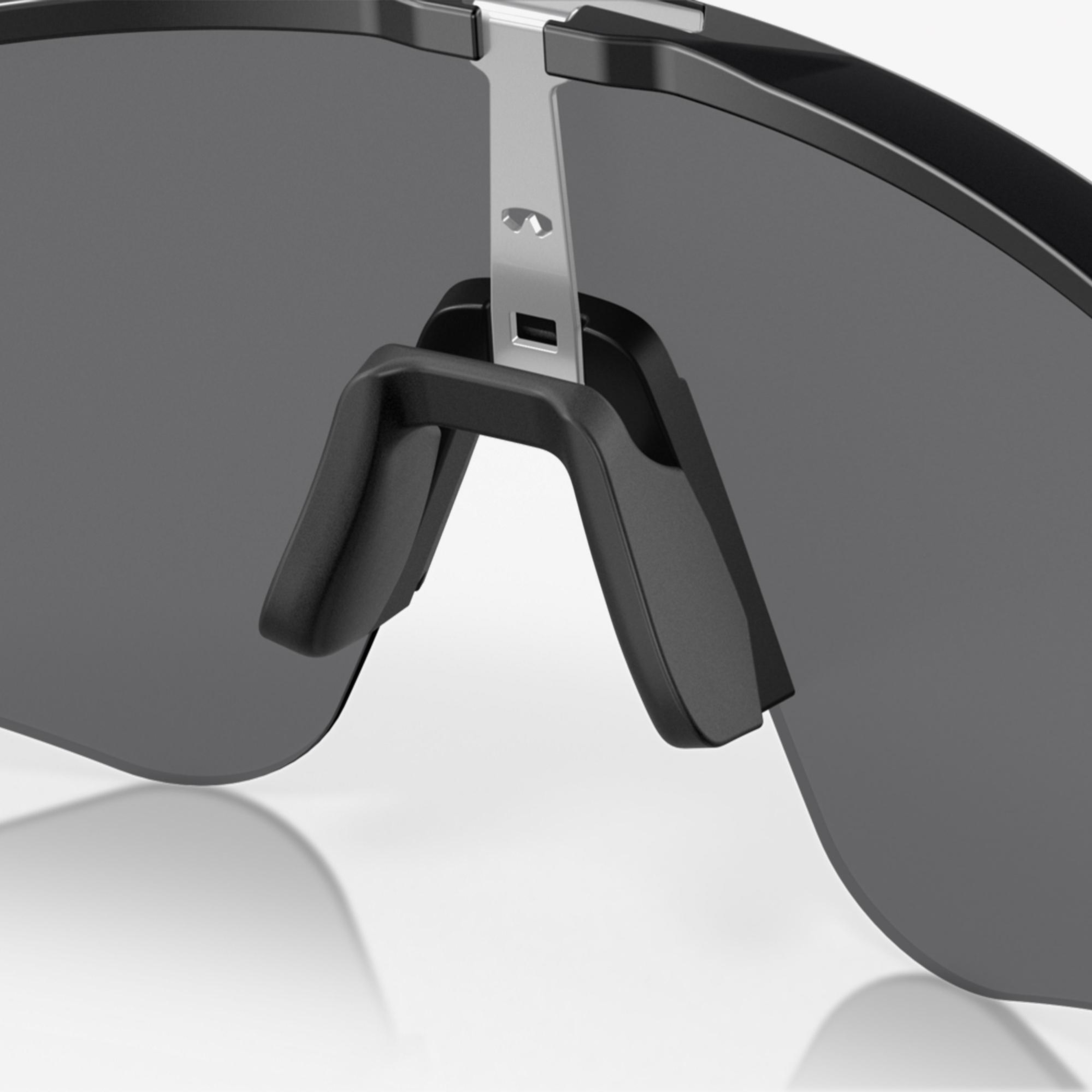 Oakley 0OO9465 Erkek Siyah Güneş Gözlüğü