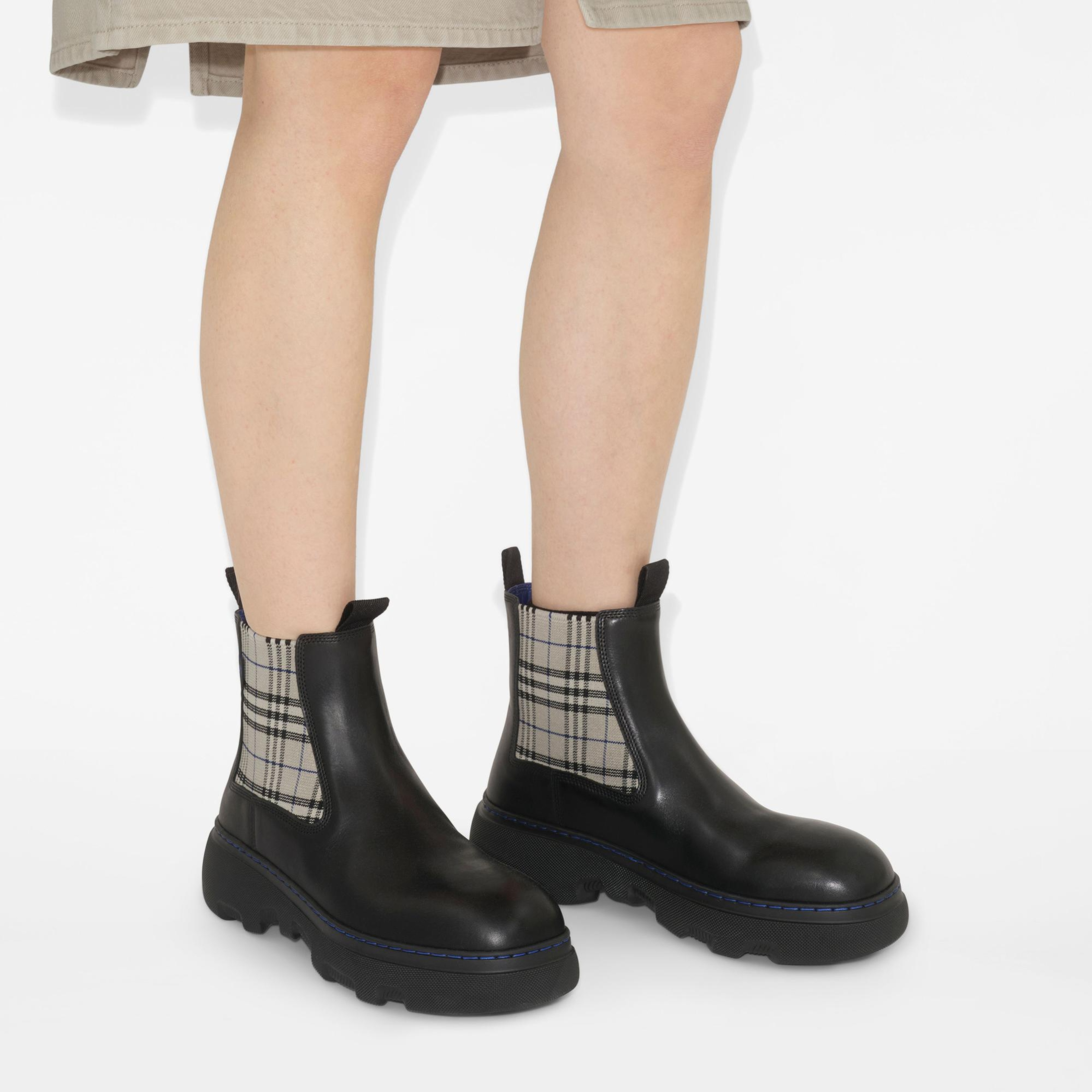 Burberry Leather Creeper Low Chelsea Kadın Siyah Bot