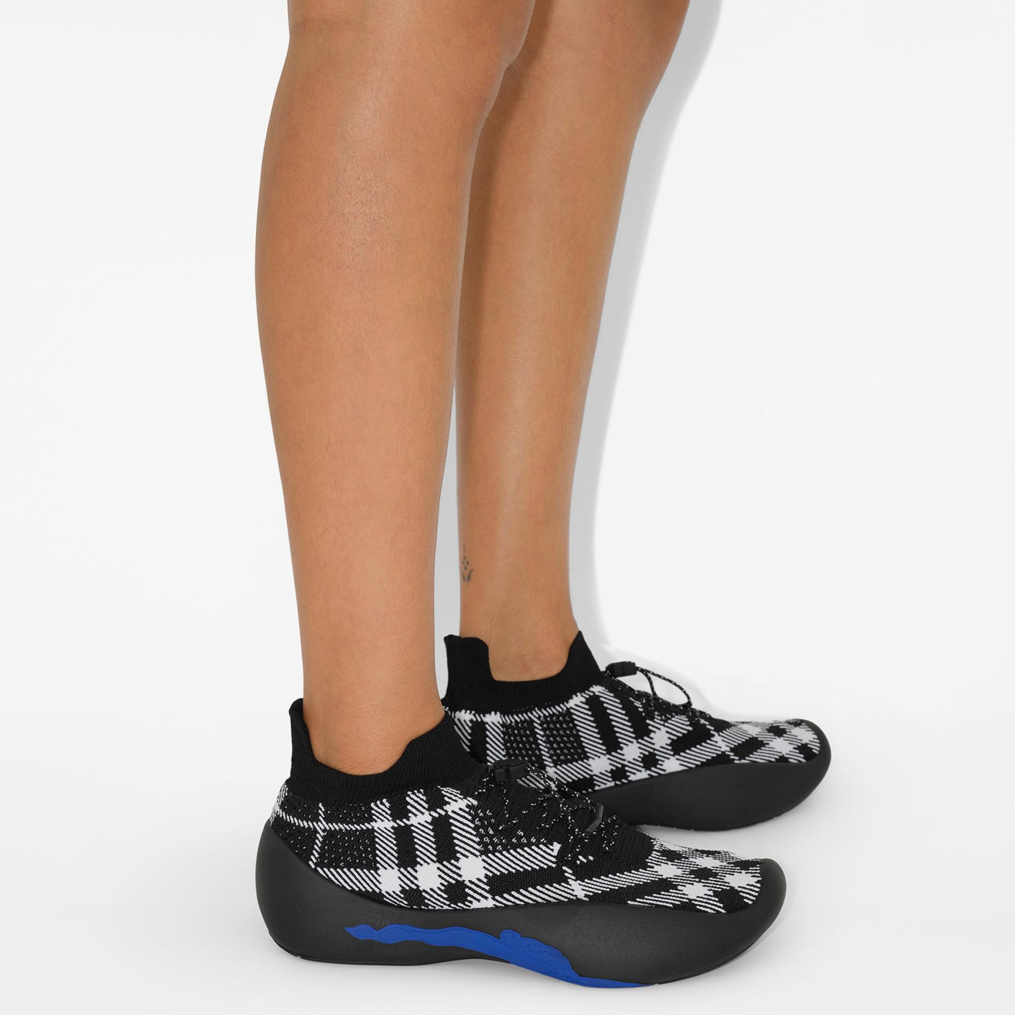 Burberry Knit Neptune Kadın Siyah Sneaker