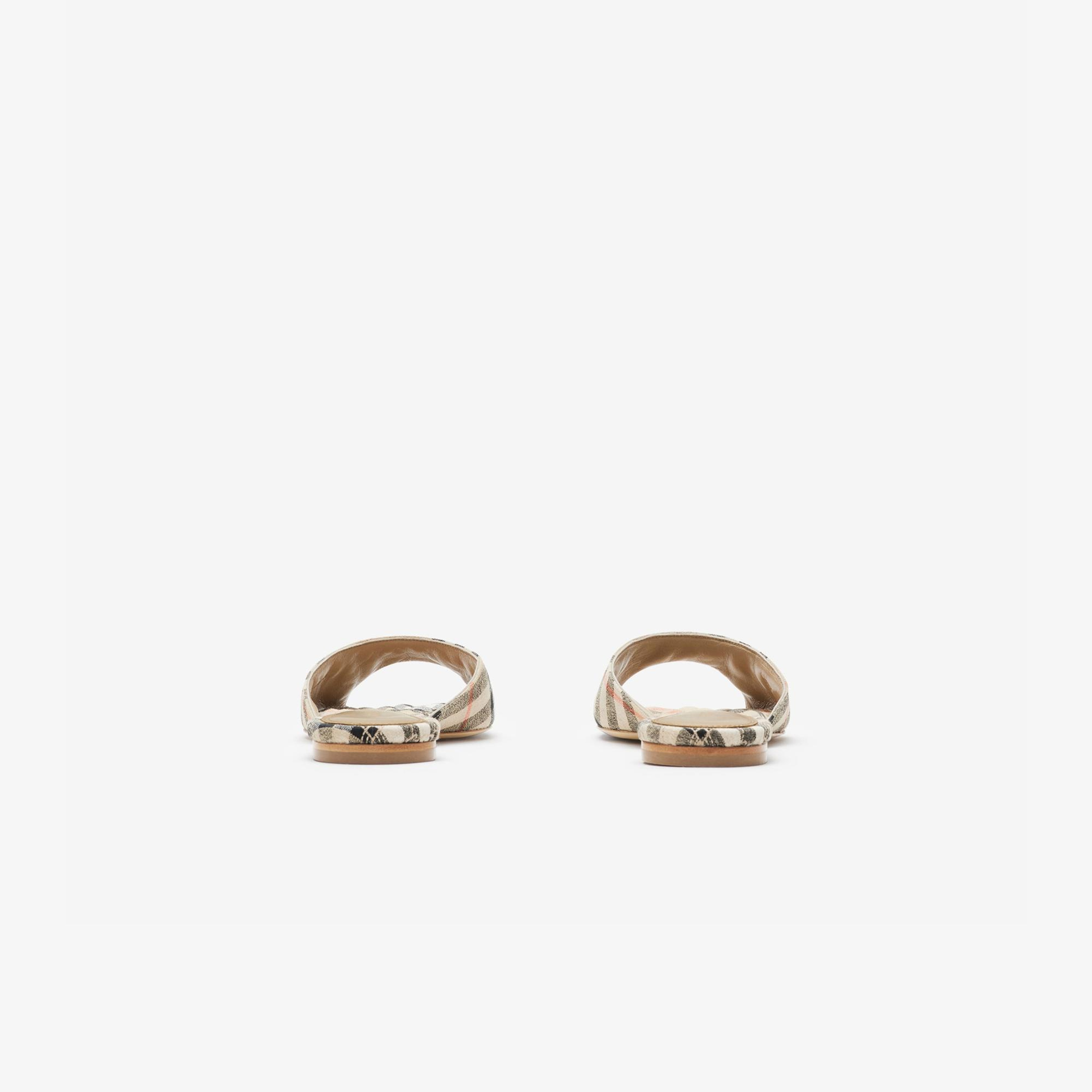 Burberry Mule Linen Blend Mews Kadın Bej Terlik