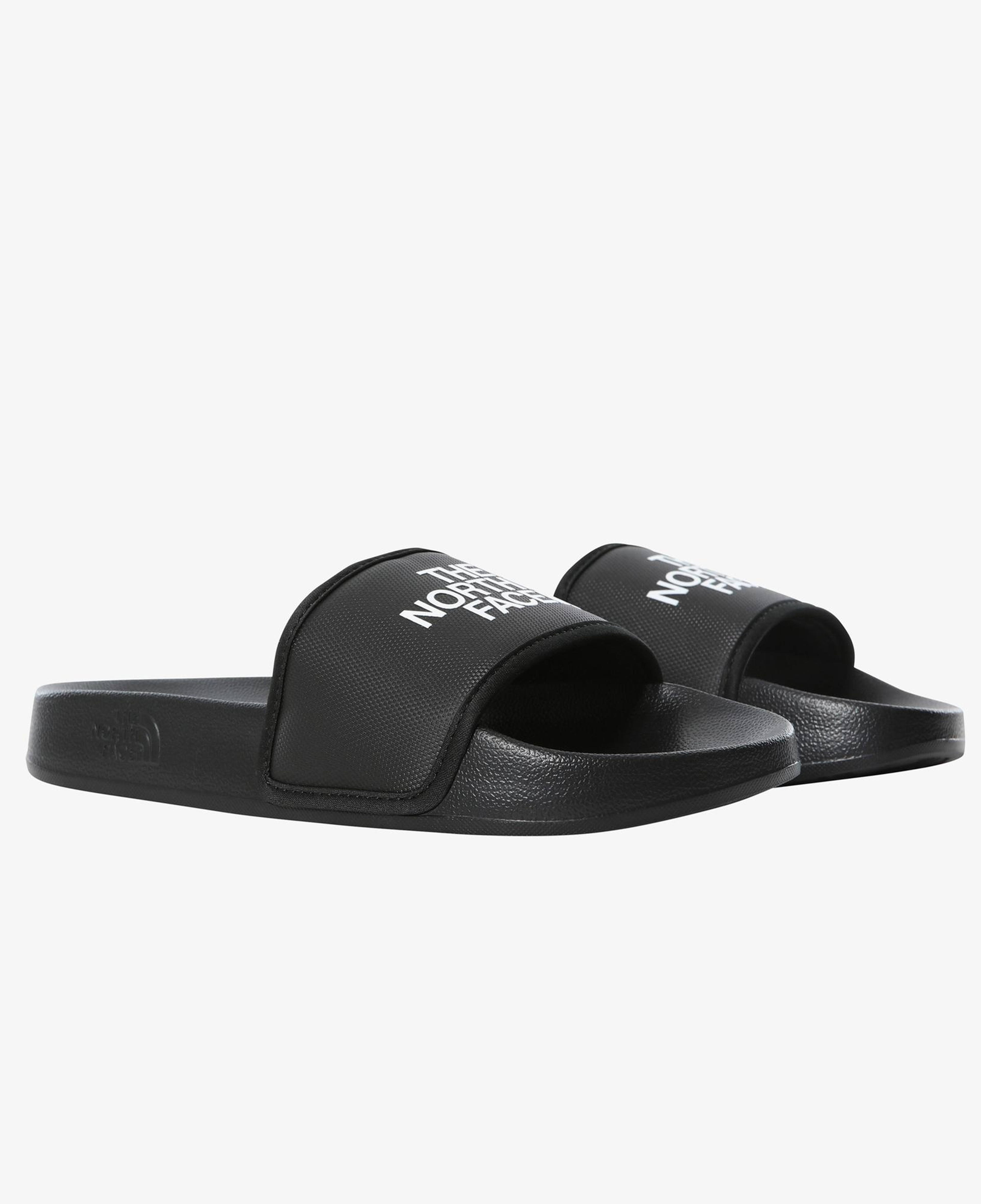 The North Face Base Camp III Kadın Siyah Terlik