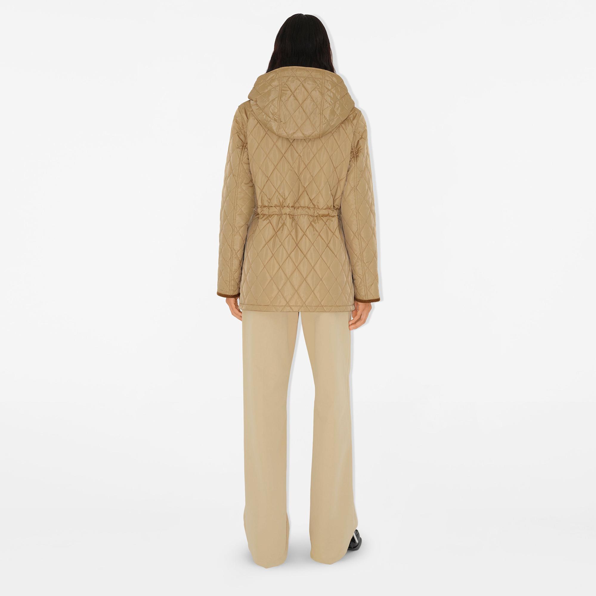 Burberry Tal Quilted Nylon Kadın Bej Mont