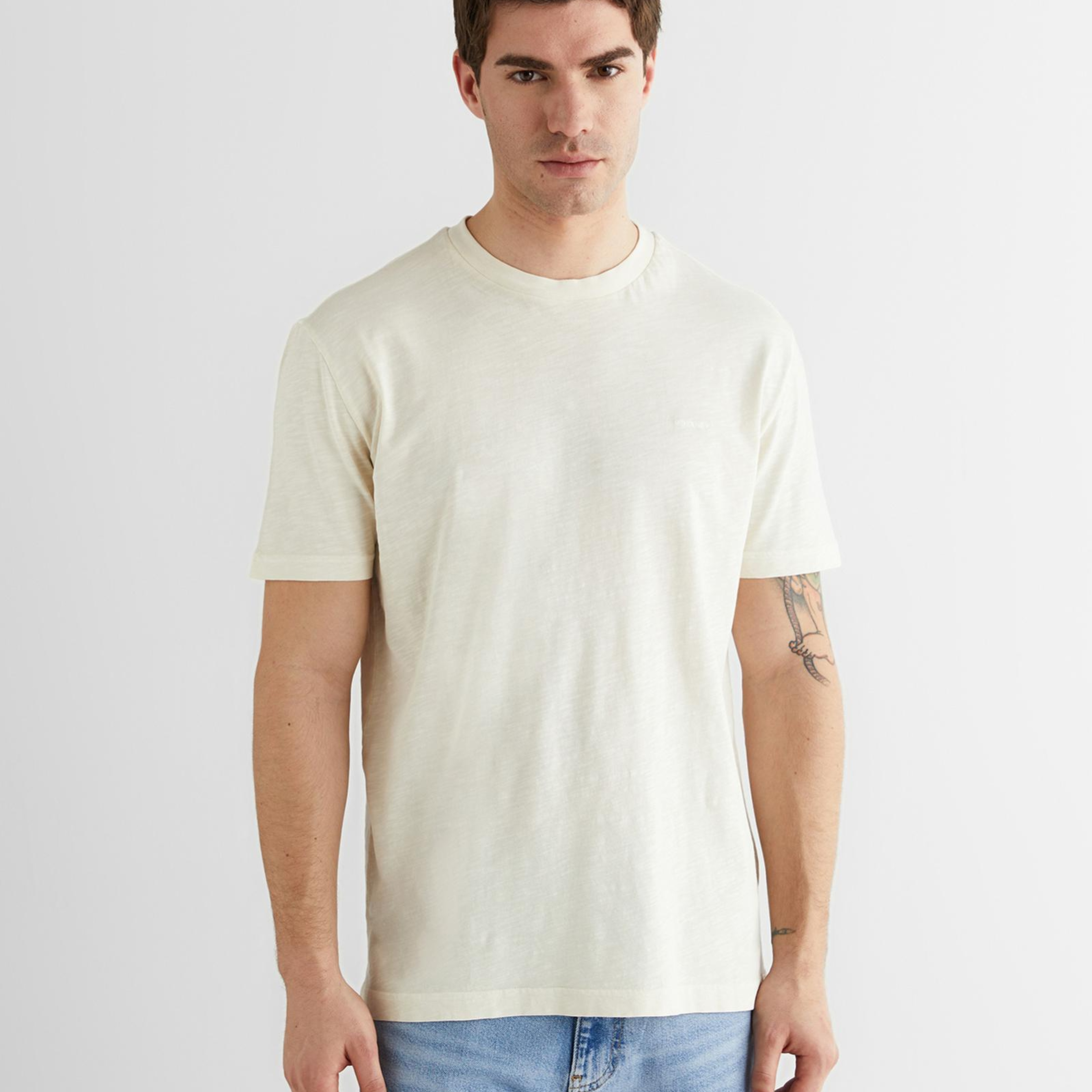 GANT Erkek Bej Baskılı Kısa Kollu T-Shirt