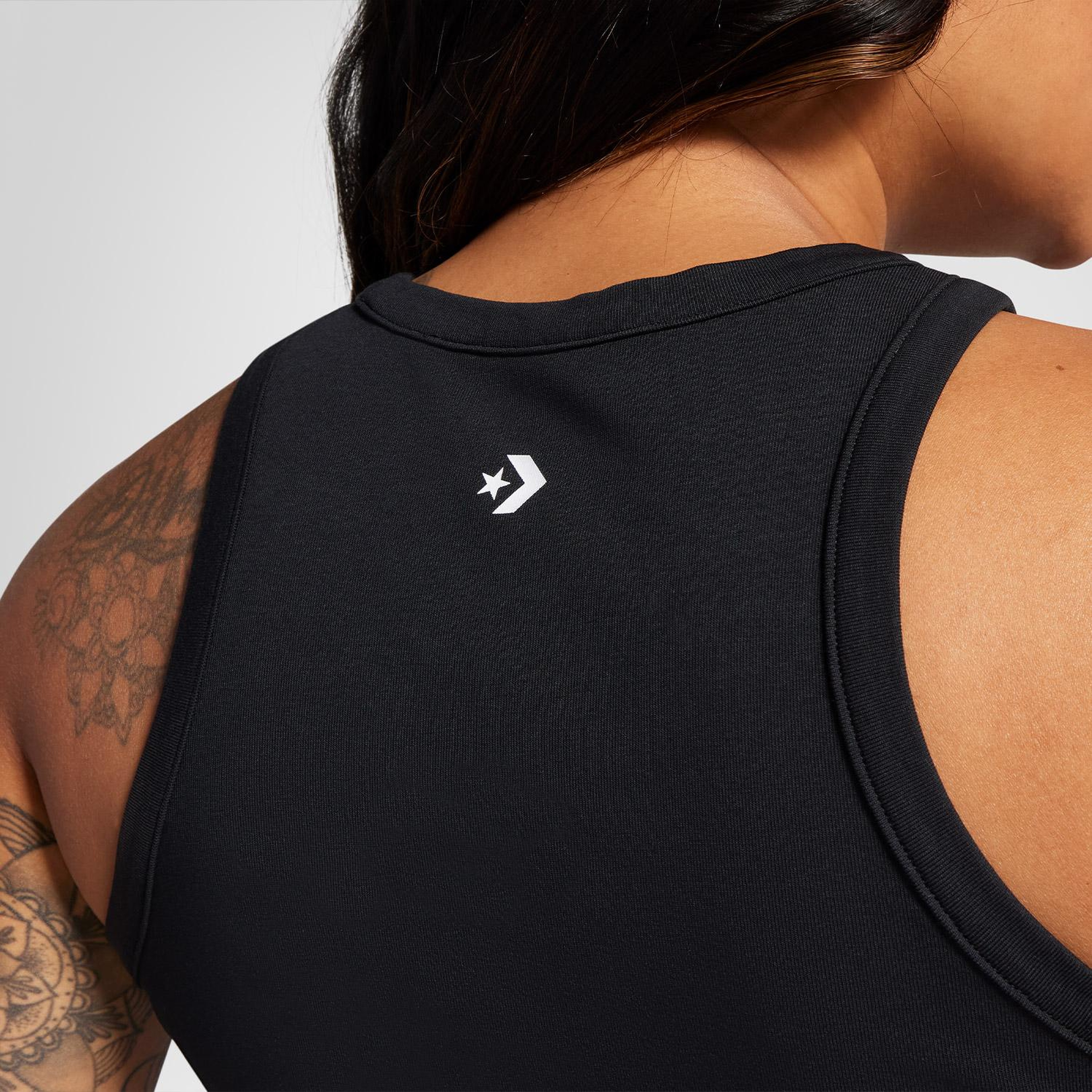 Converse Slim Fit Kadın Siyah Crop Top