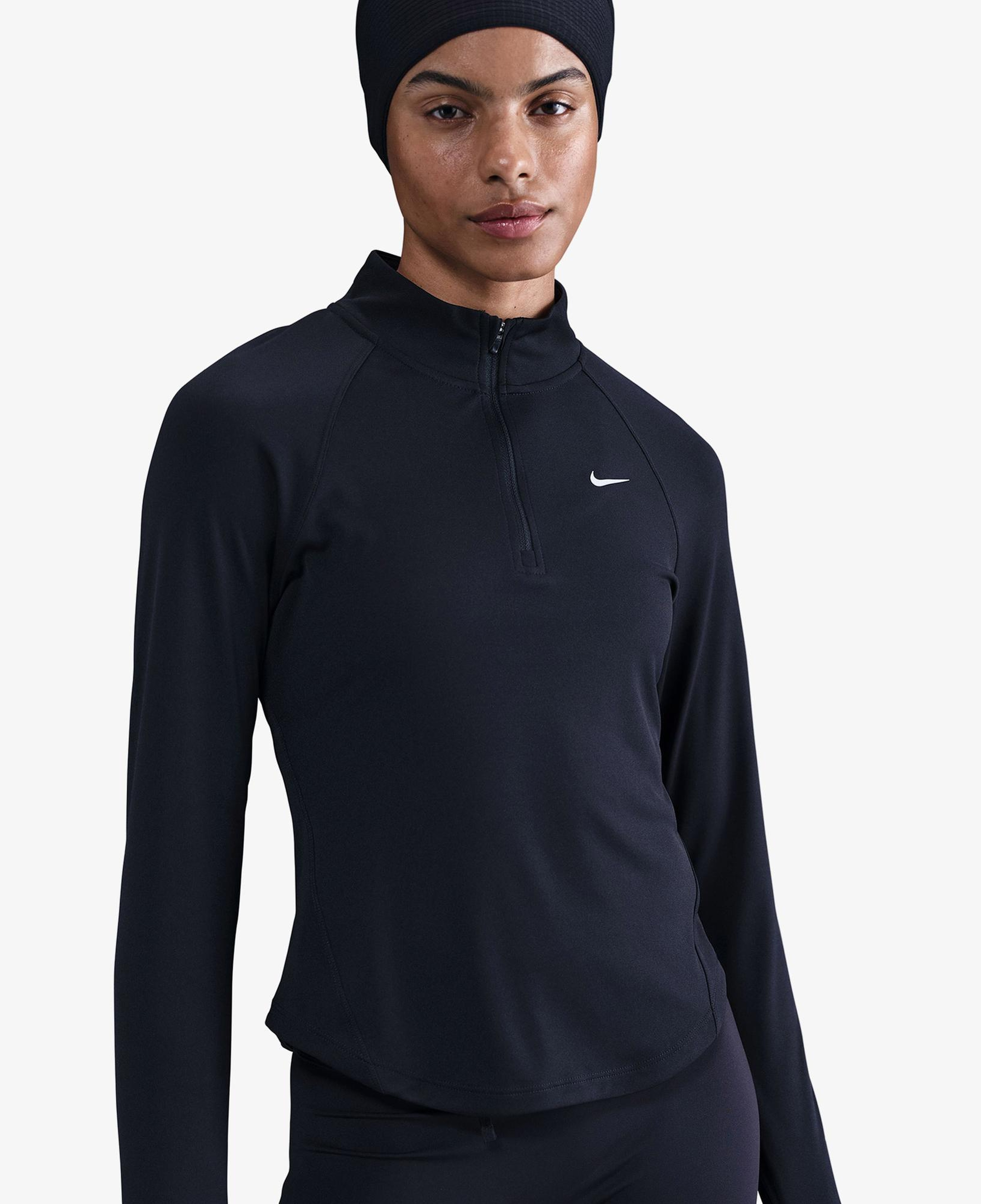 Nike Dri-Fit Tempo Swoosh Run Kadın Siyah T-Shirt