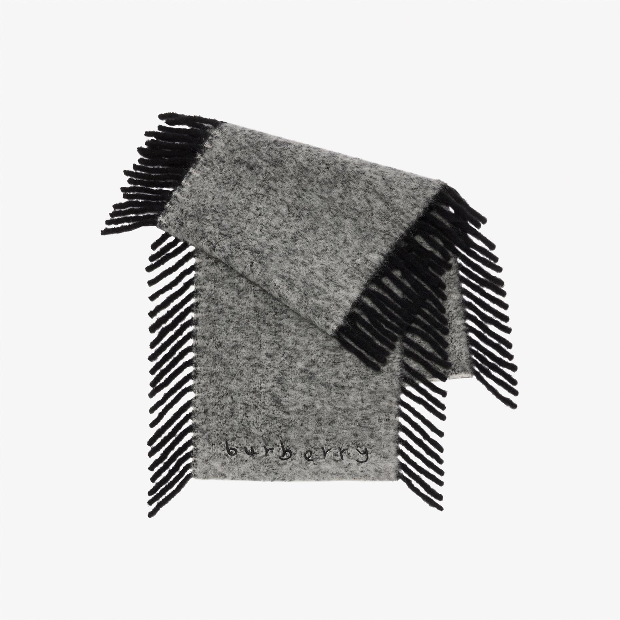 Burberry Alpaca Happy Kadın Gri Atkı