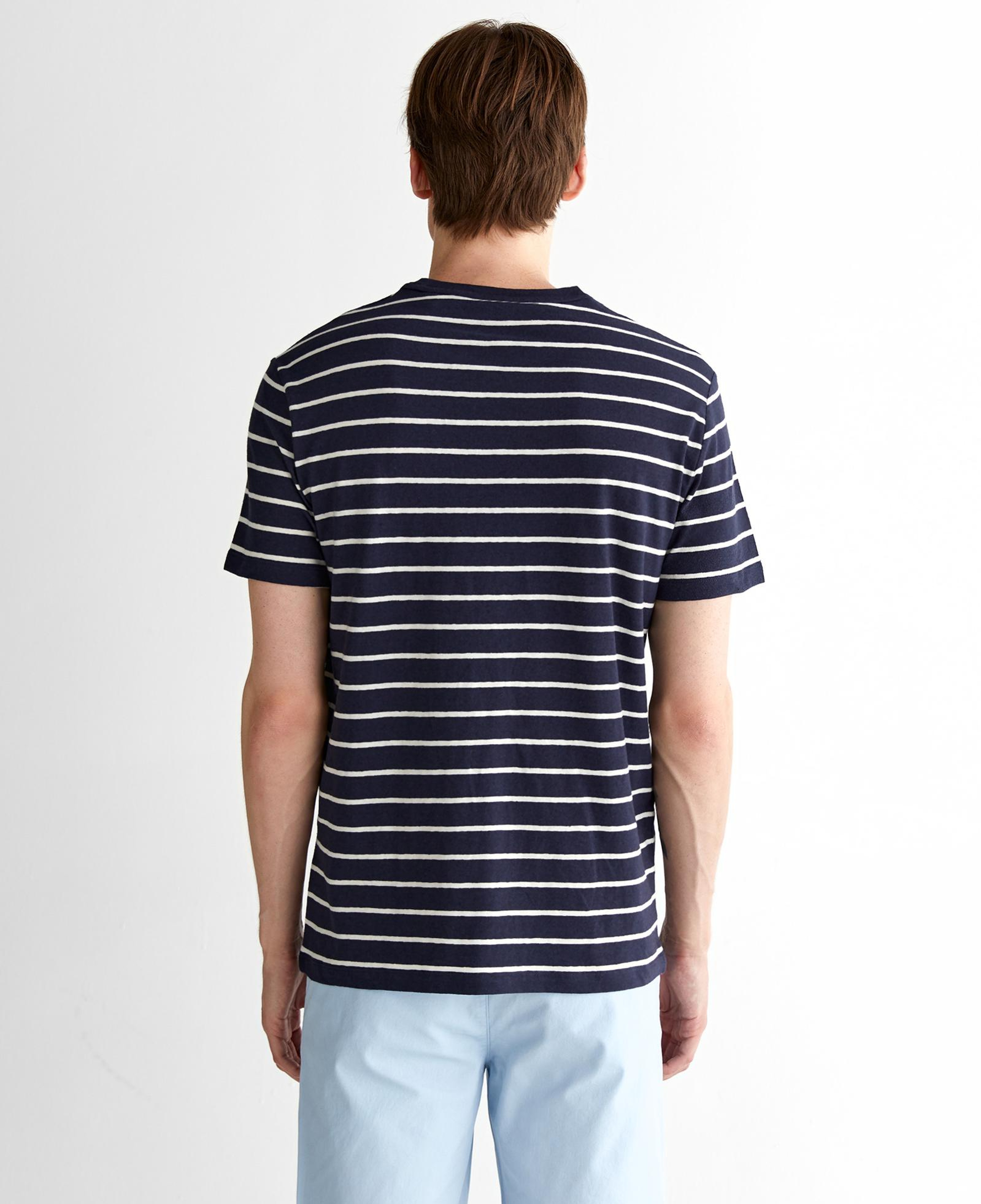GANT Erkek Lacivert Regular Fit Bisiklet Yaka Çizgili T-Shirt