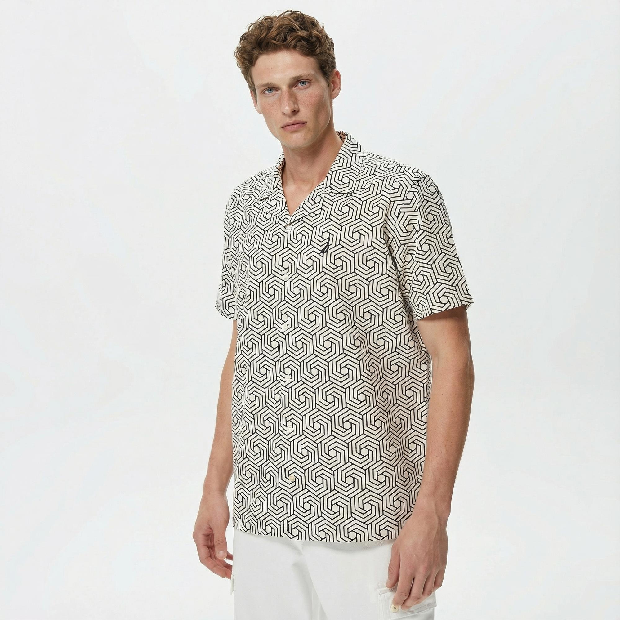 Nautica Erkek Krem Rengi Classic Fit Kısa Kollu Keten Gömlek