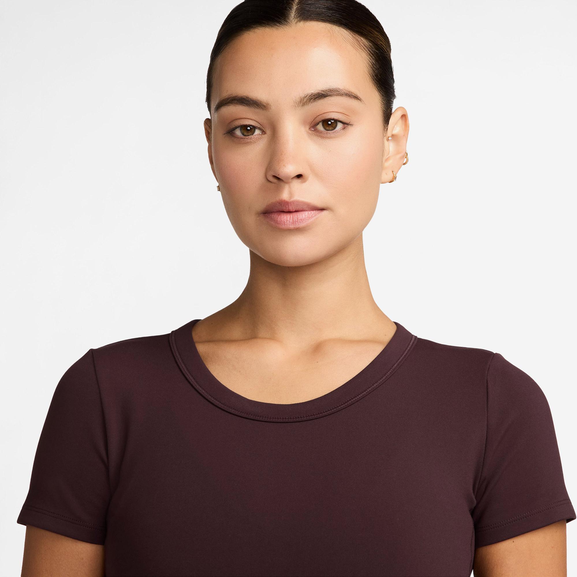 Nike One Fitted Dri-Fit Kadın Bordo Crop T-Shirt