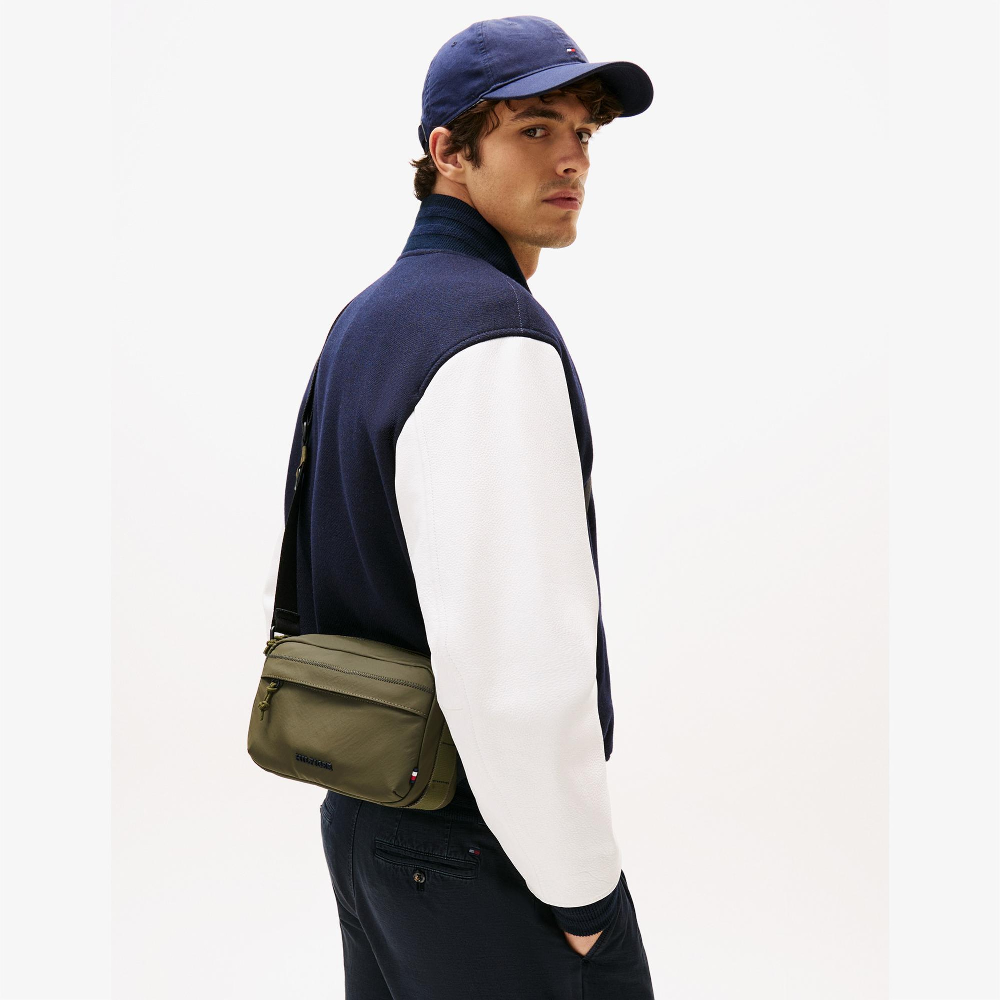 Tommy Hilfiger Colour Reporter Erkek Haki El Çantası