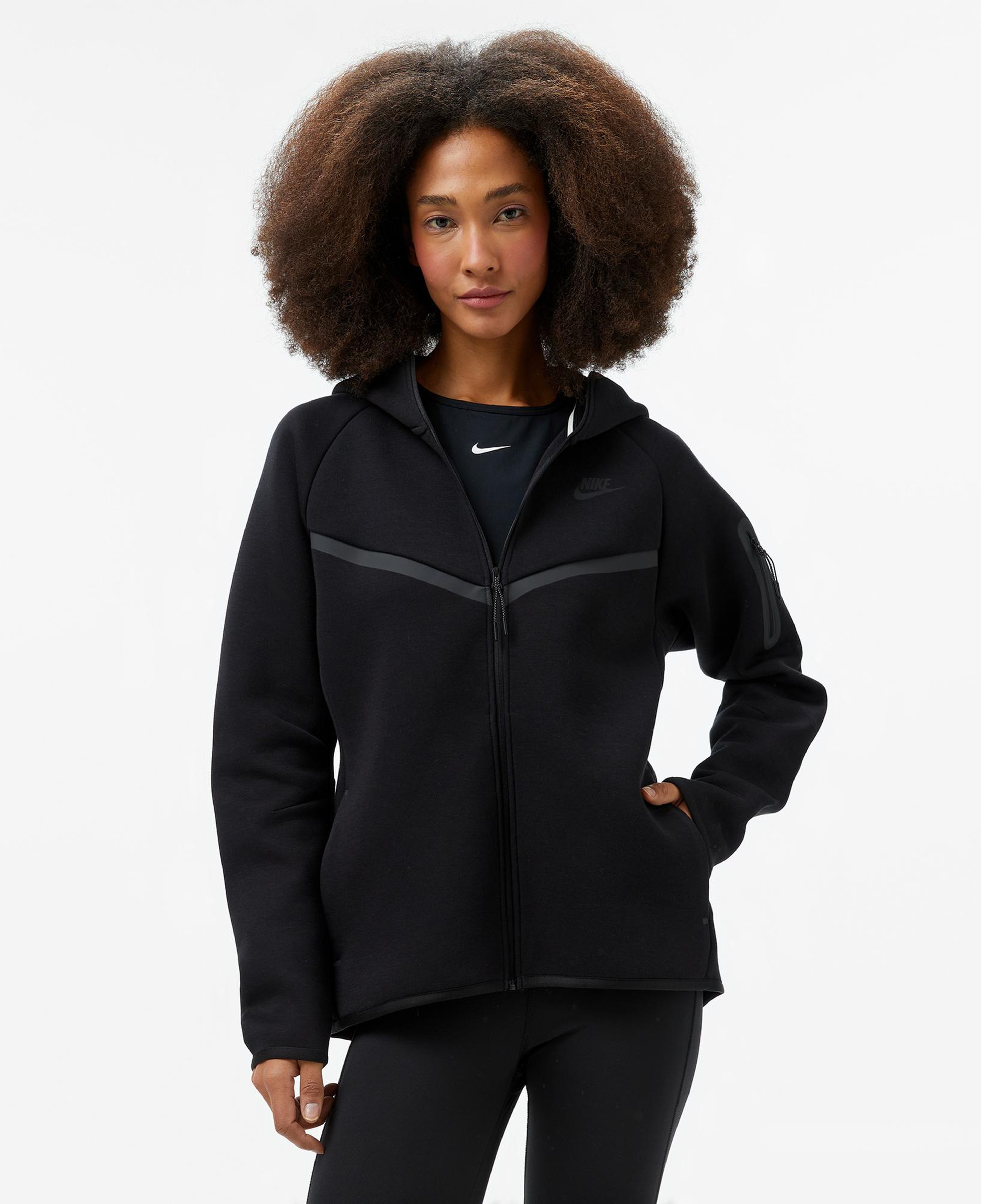 Nike Sportswear Tech Fleece Windrunner Kadın Siyah Eşofman Üstü