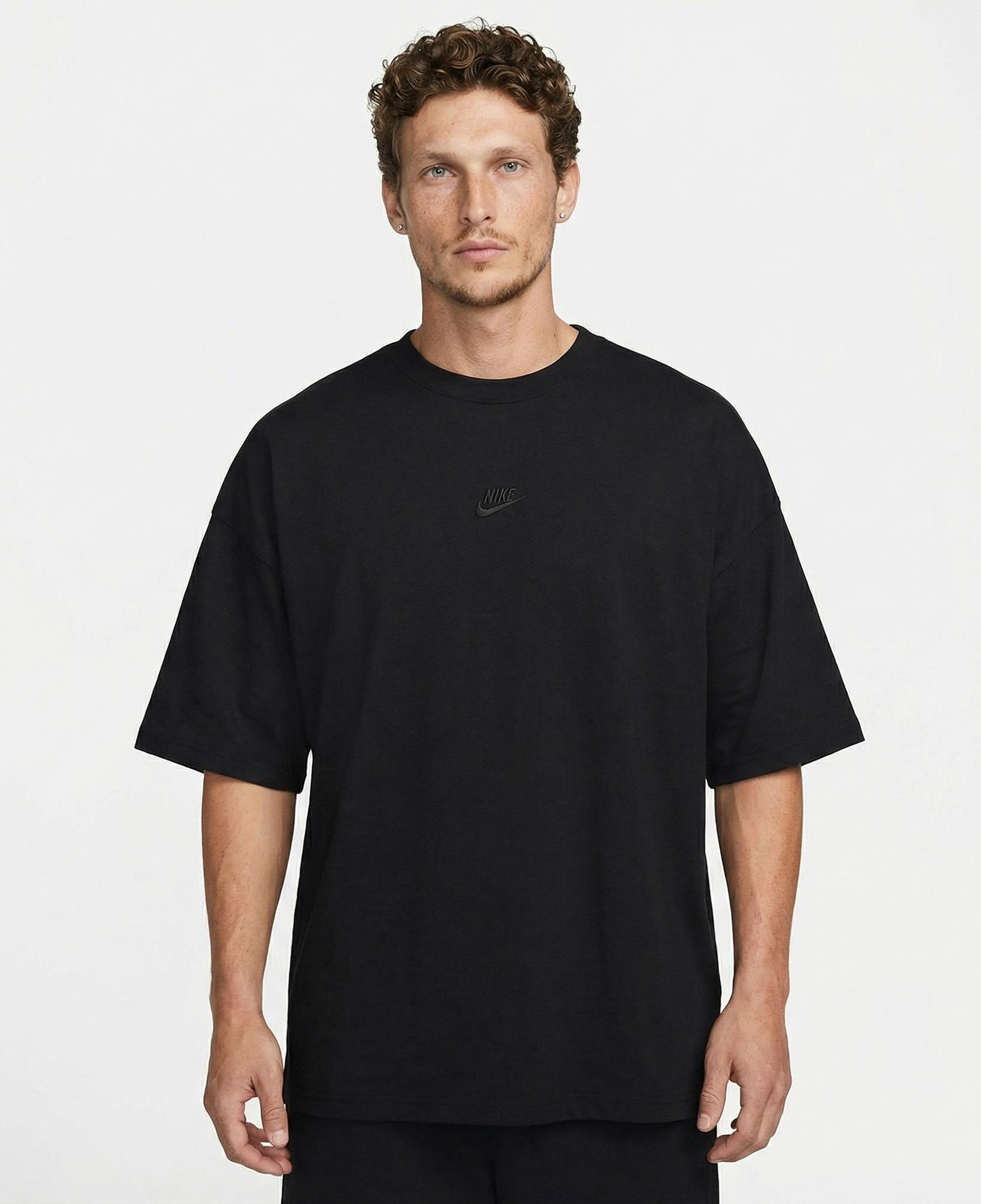 Nike Sportswear Premium Essentials Erkek Siyah T-Shirt