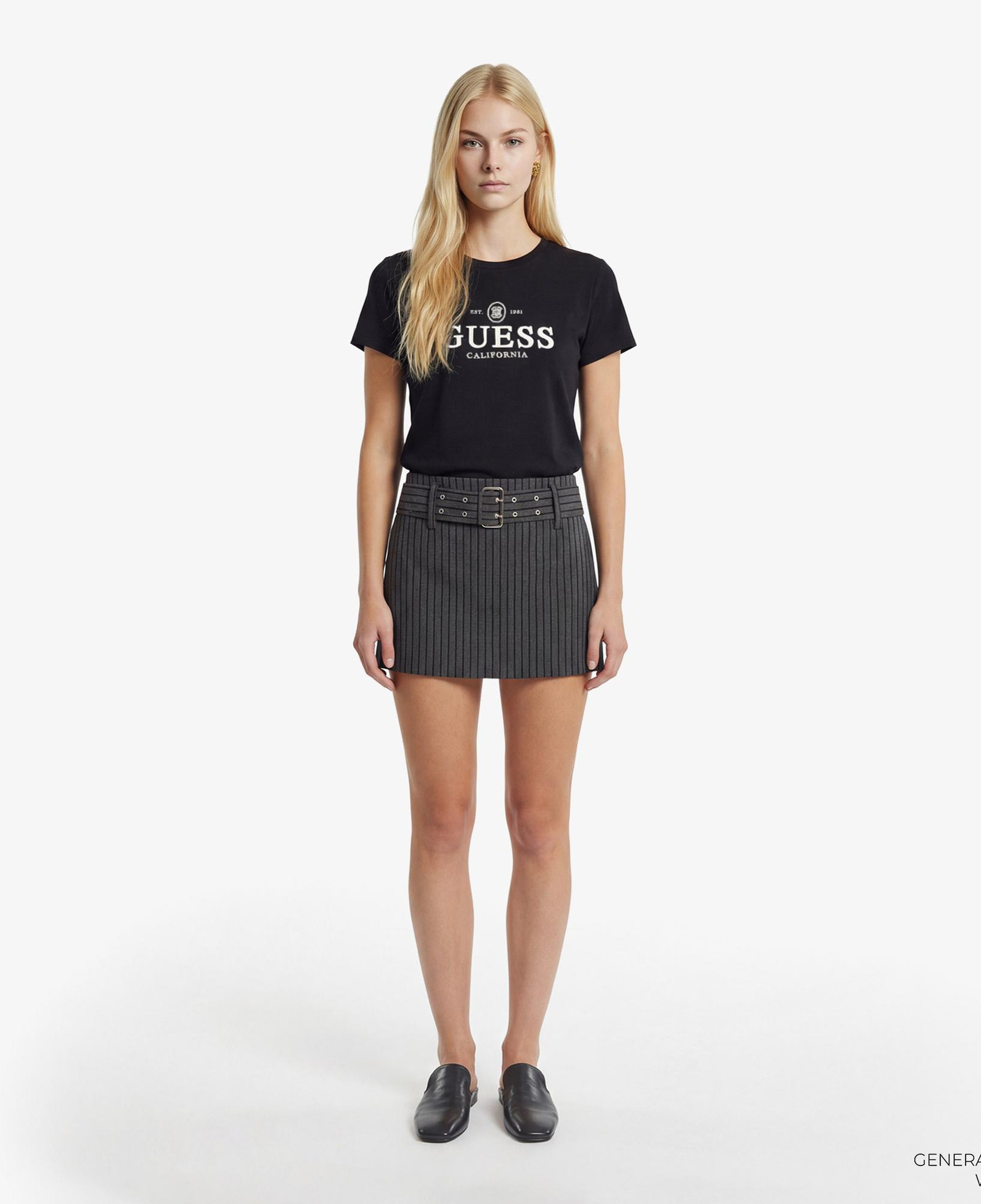 Guess Arabella Aktif Modal Karışımlı Slim Fit Kadın Siyah T-Shirt