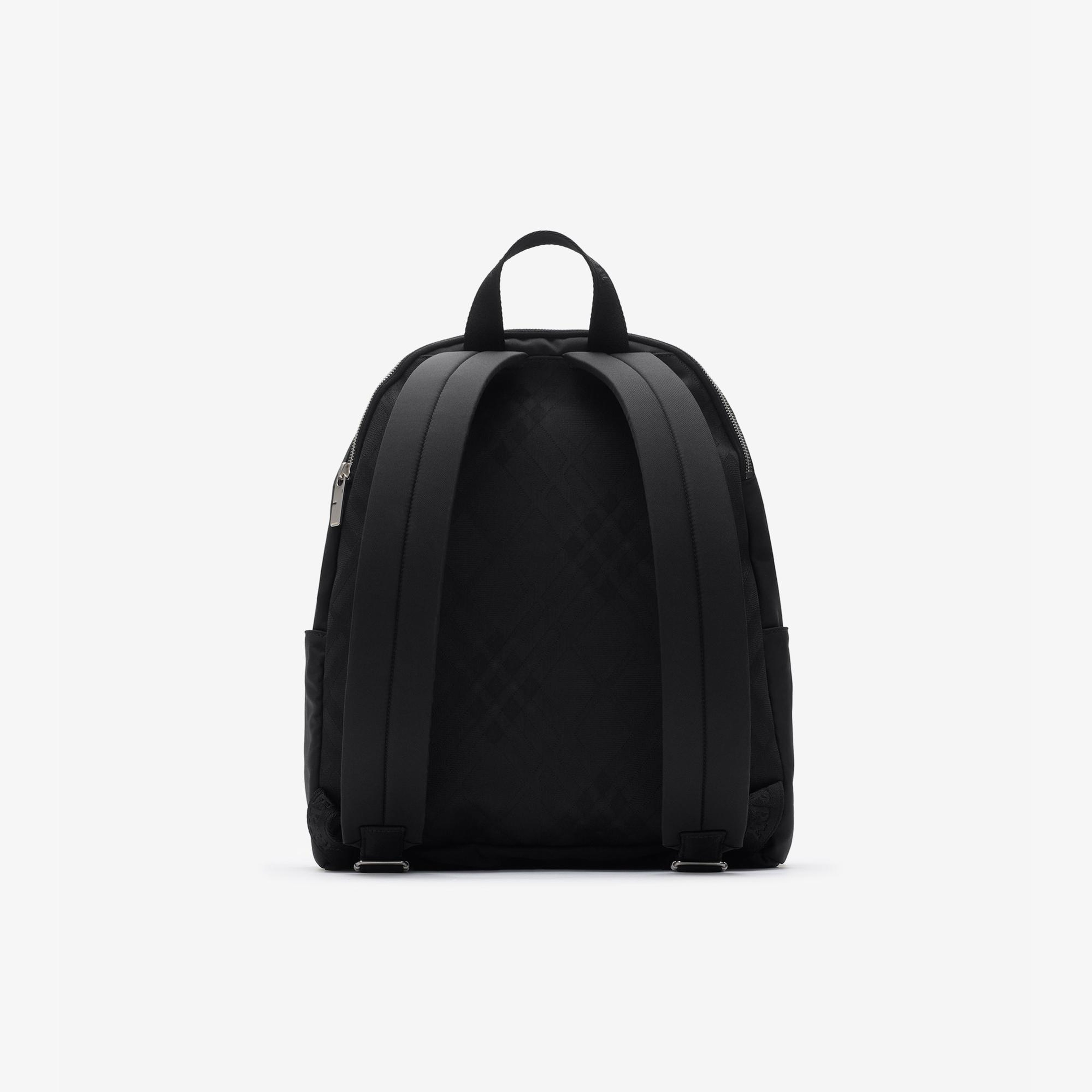 Burberry Orkney Erkek Siyah Sırt Çantası