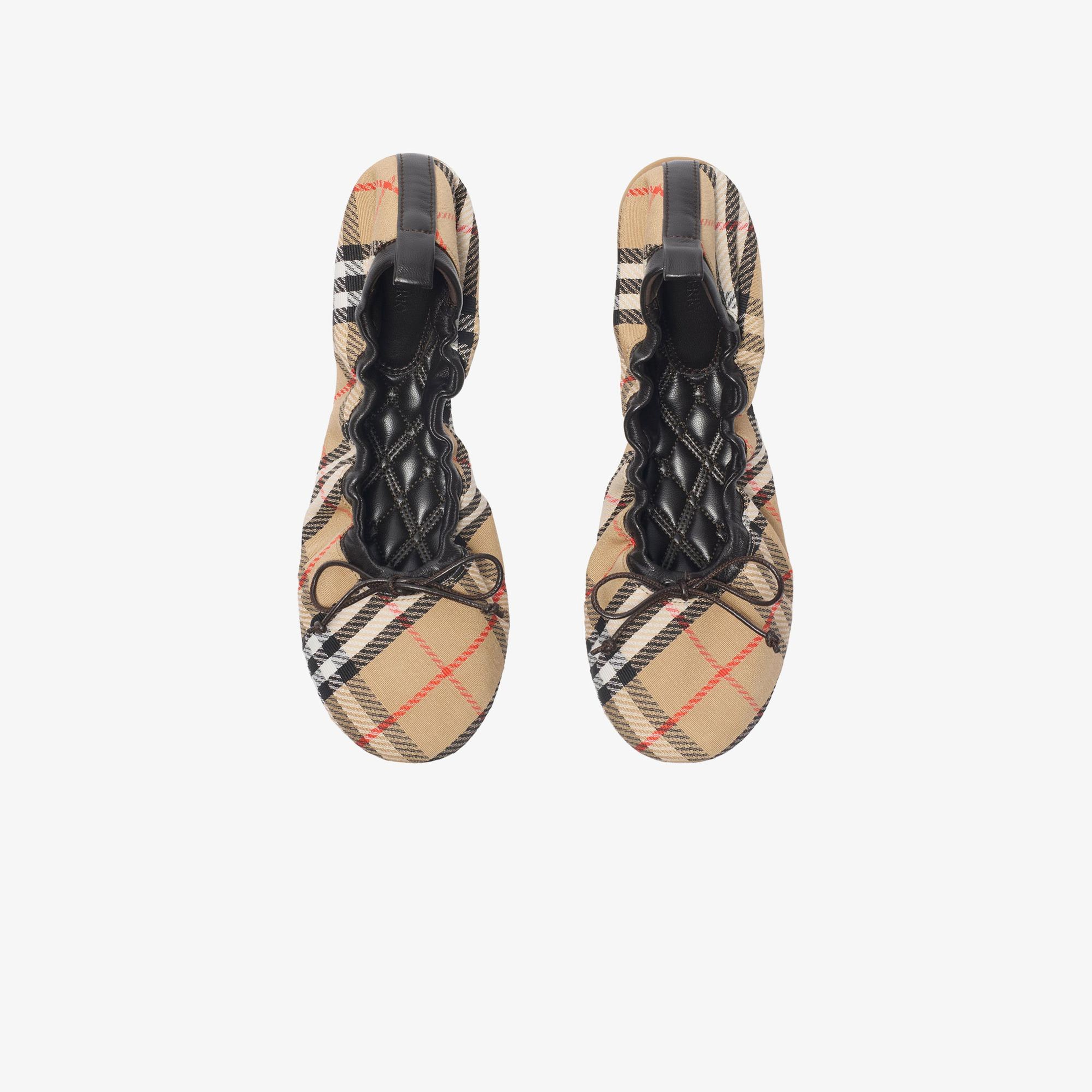 Burberry Fawn Check Kadın Bej Babet