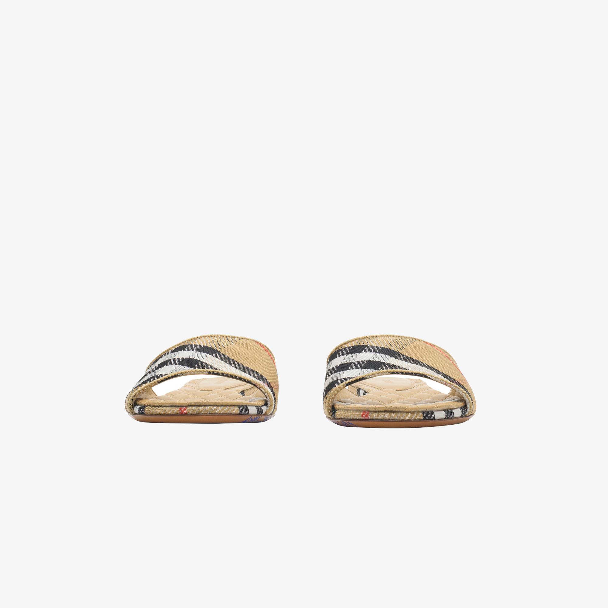 Burberry Sloane Check Kadın Bej Terlik