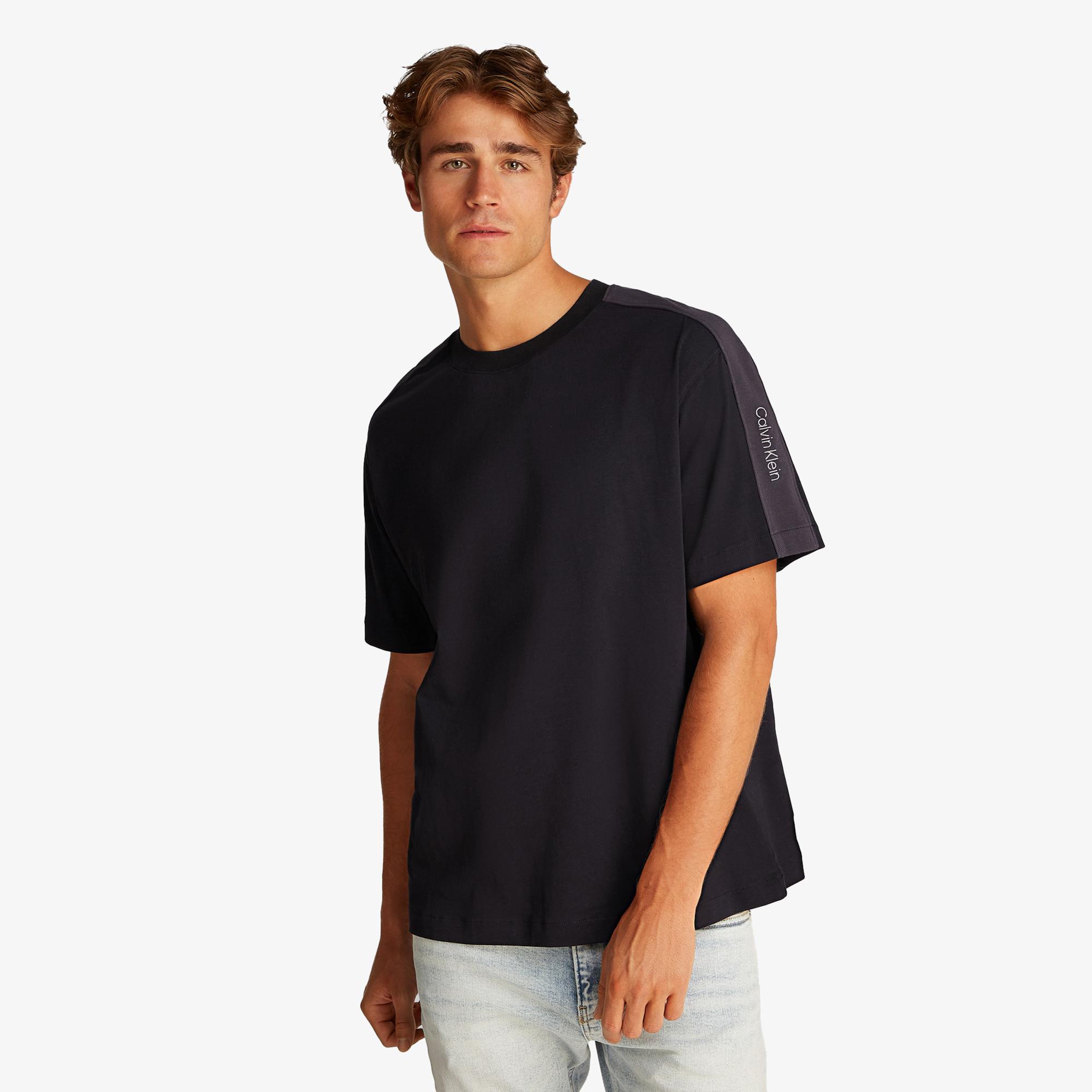 Calvin Klein Logo Tape Erkek Siyah T-Shirt