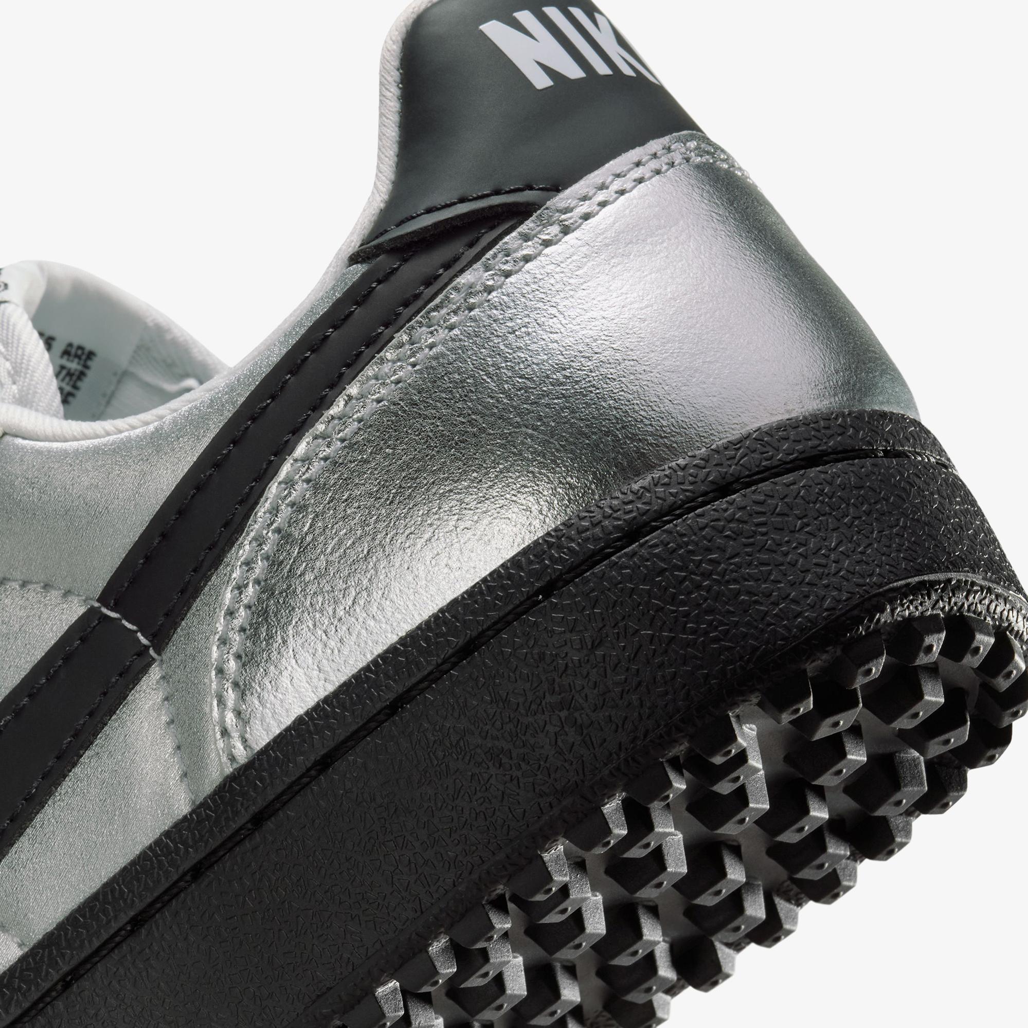 Nike Field General Kadın Gri Spor Ayakkabı