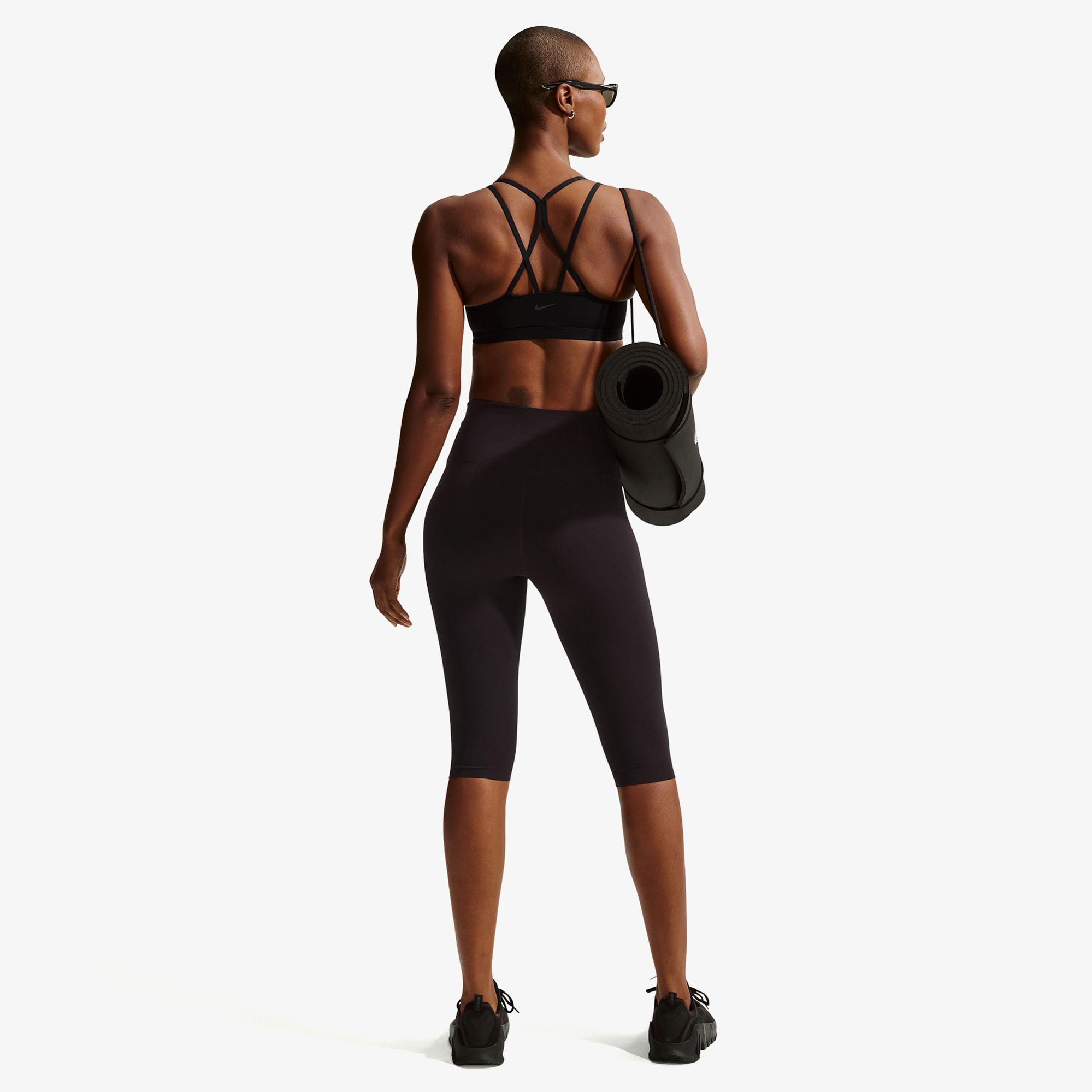 Nike Dri-Fit Zenvy Strappy Kadın Siyah Bra