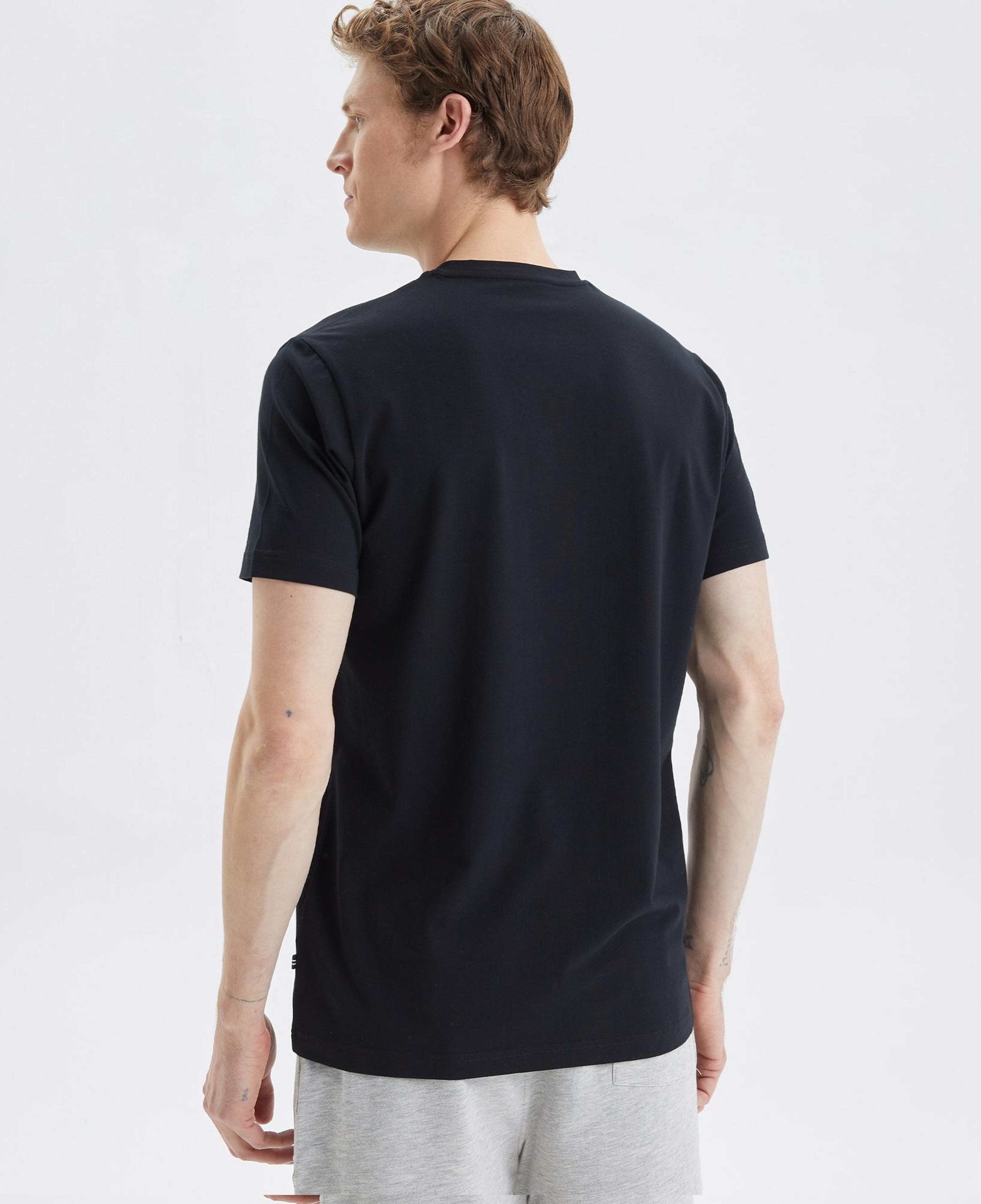 Nautica Erkek Siyah Standart Fit T-Shirt