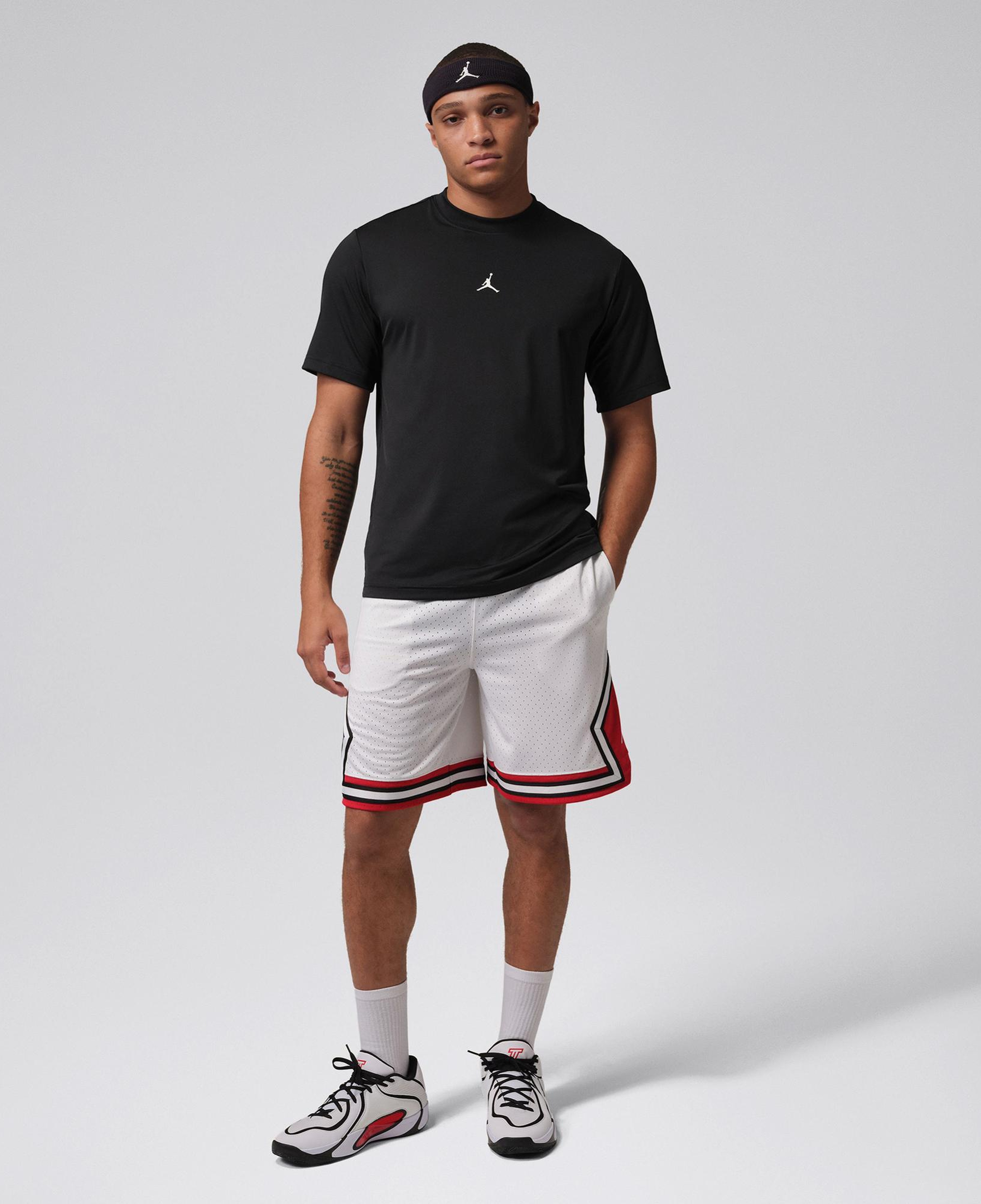 Jordan Dri-Fit Sport Essentials Erkek Siyah T-Shirt
