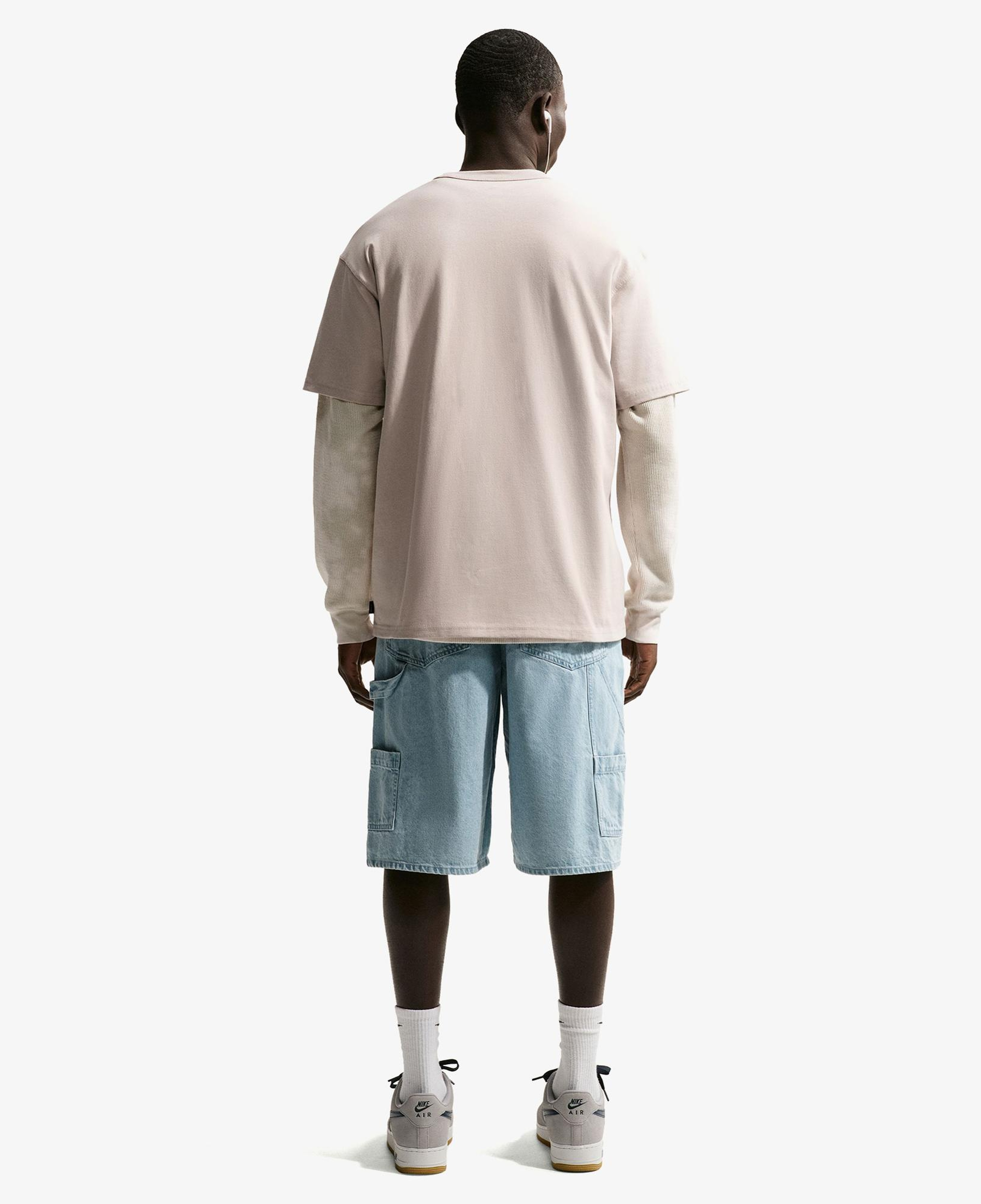 Nike Sportswear Premium Essentials Erkek Krem Rengi T-Shirt