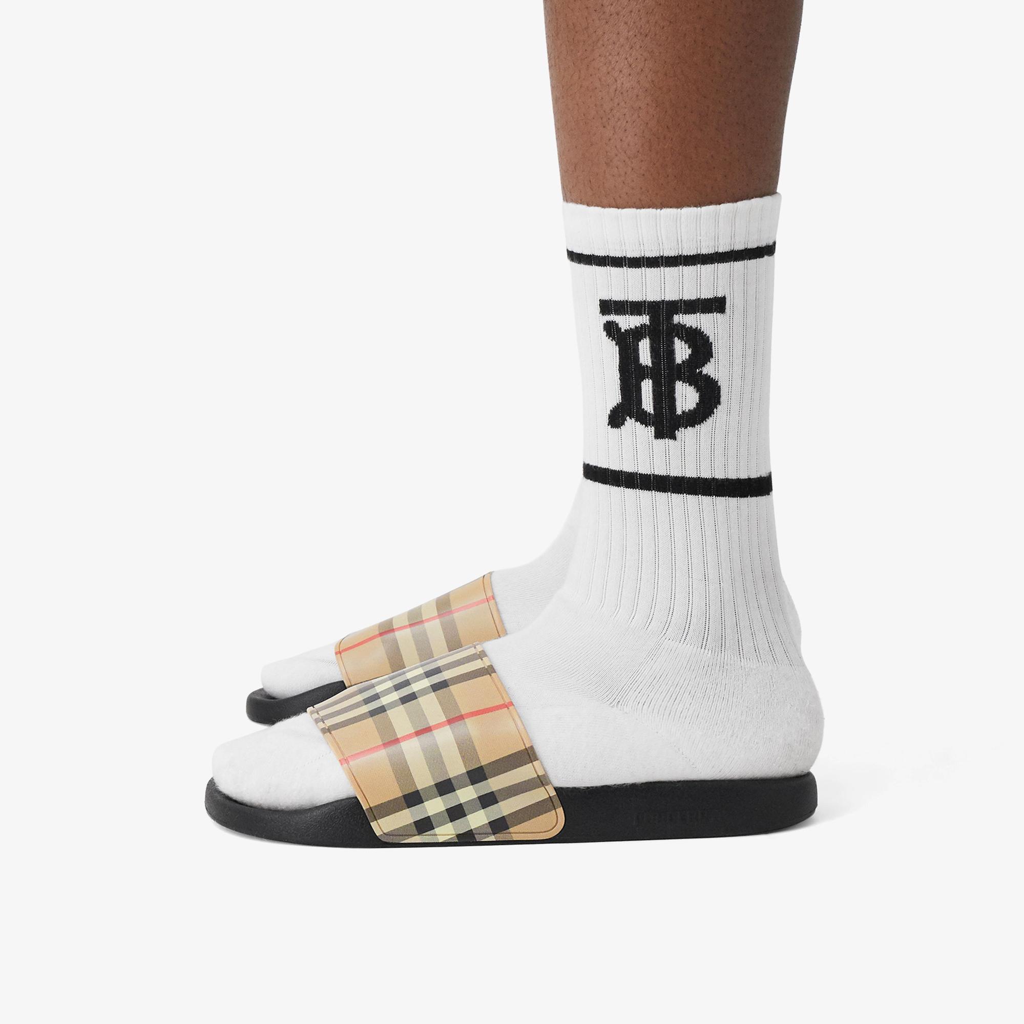 Burberry Furley Vintage Erkek Bej Terlik