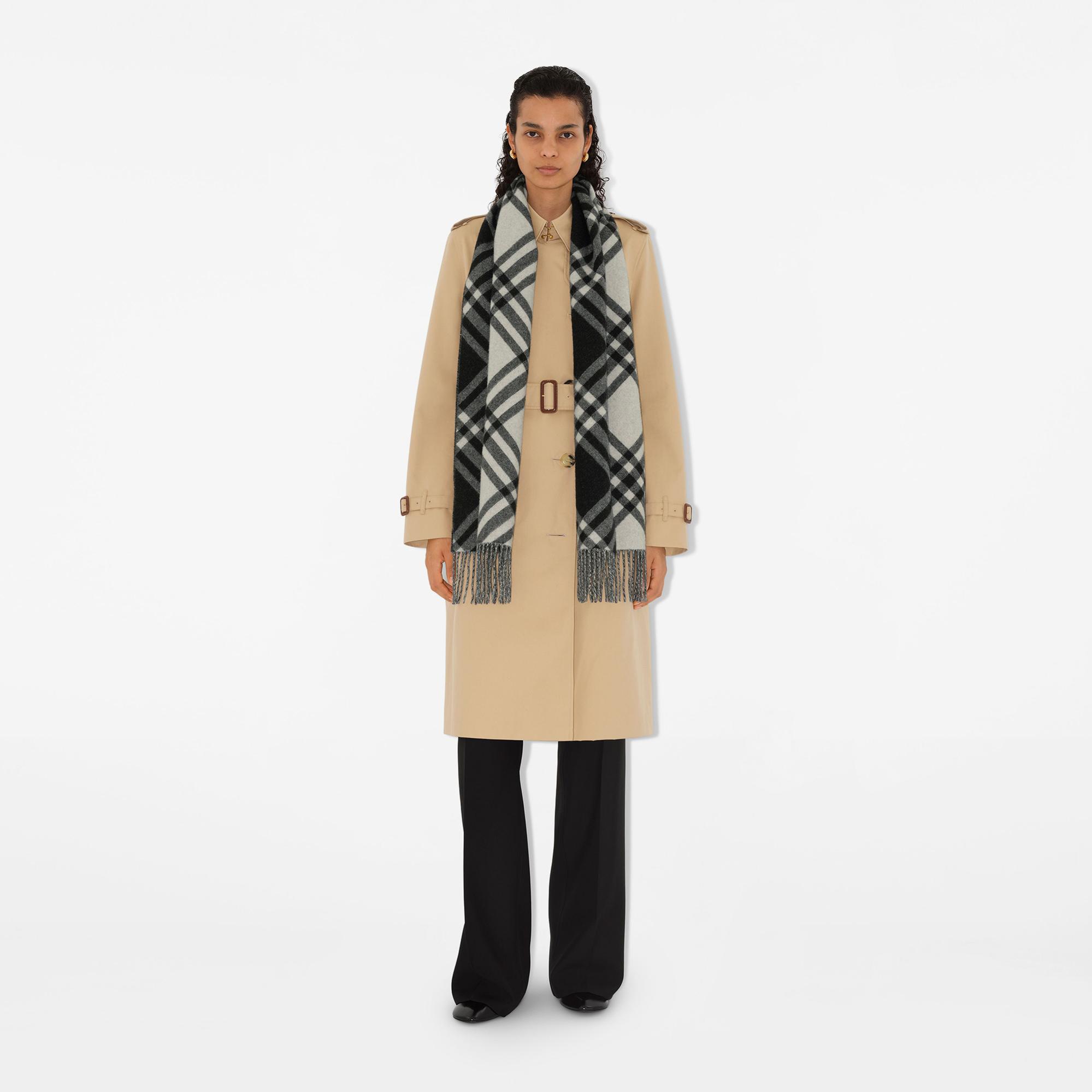Burberry Check Kaşmir Unisex Siyah Atkı