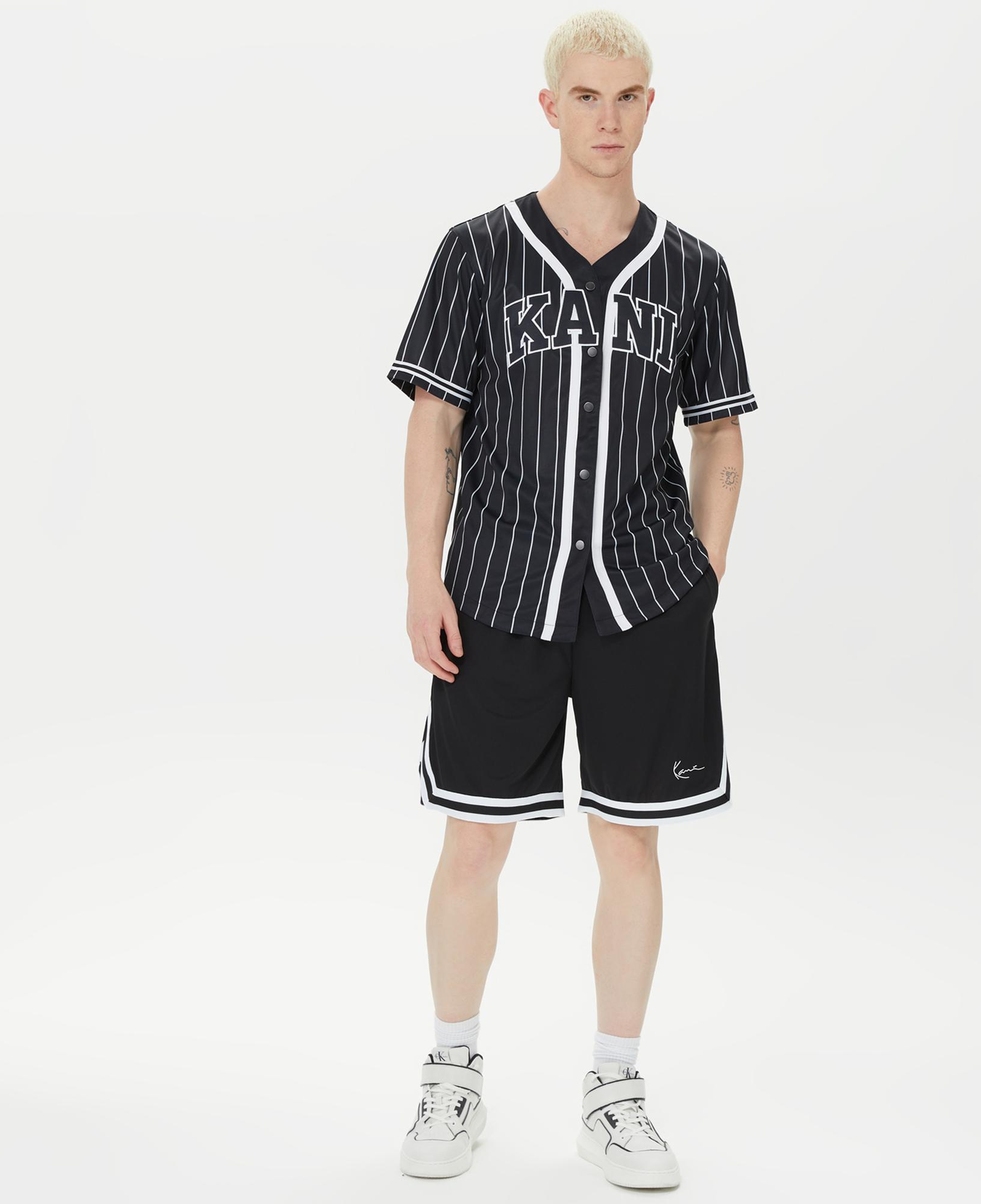 Karl Kani Signature Erkek Siyah Şort
