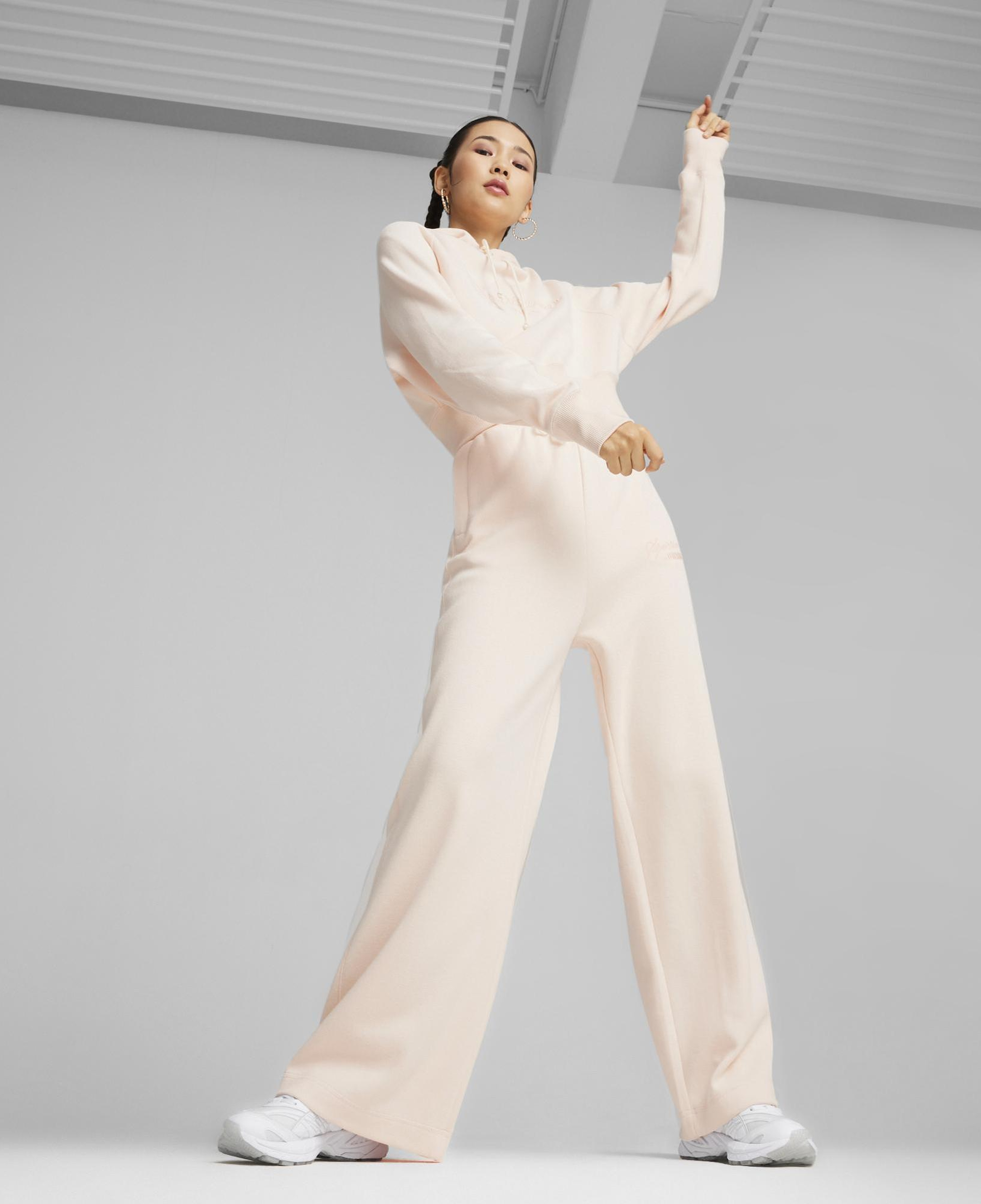 Puma Classics+ Relaxed Kadın Pembe Eşofman Altı