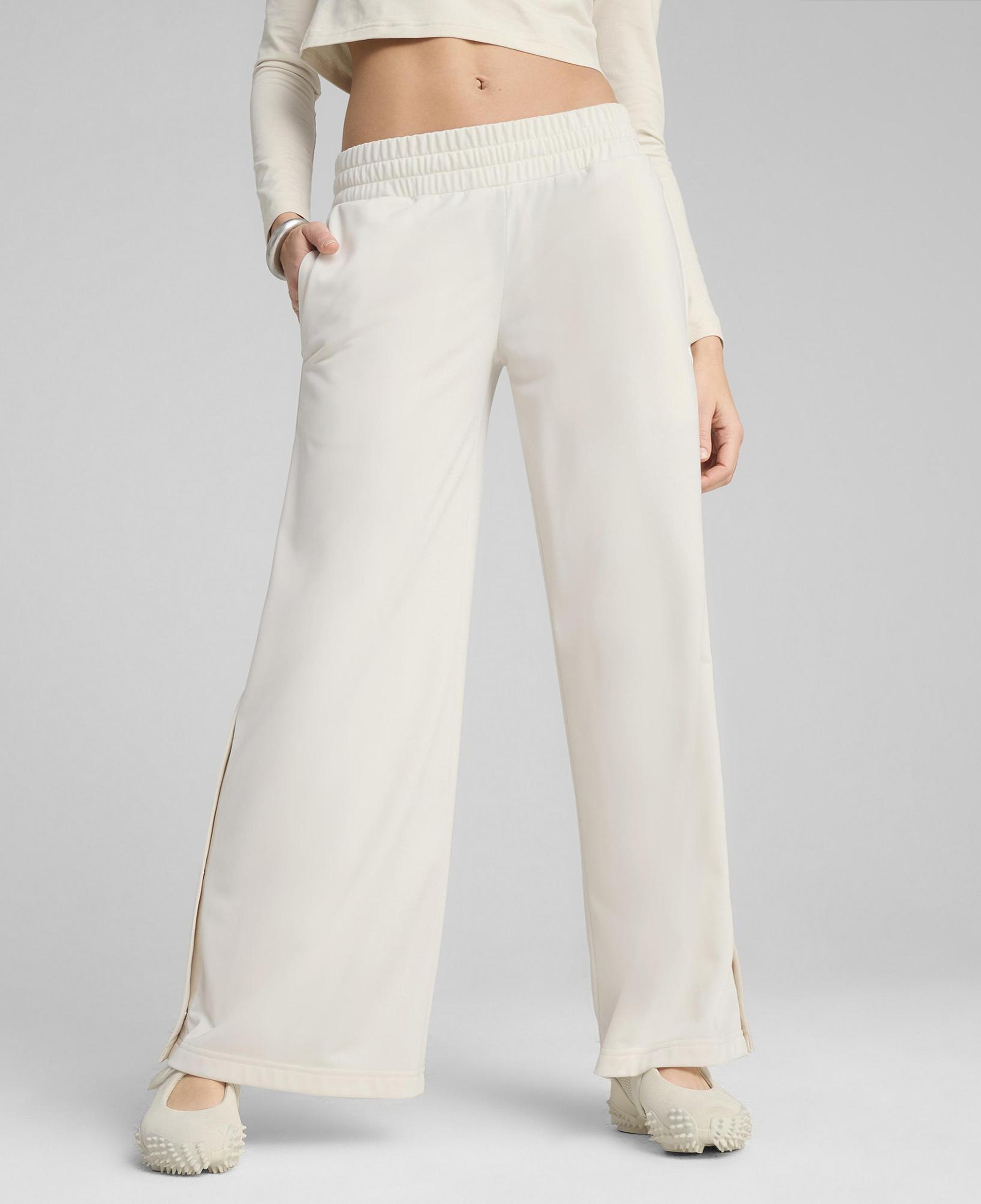 Puma Wardrobe Ess Low Rise Kadın Krem Eşofman Altı