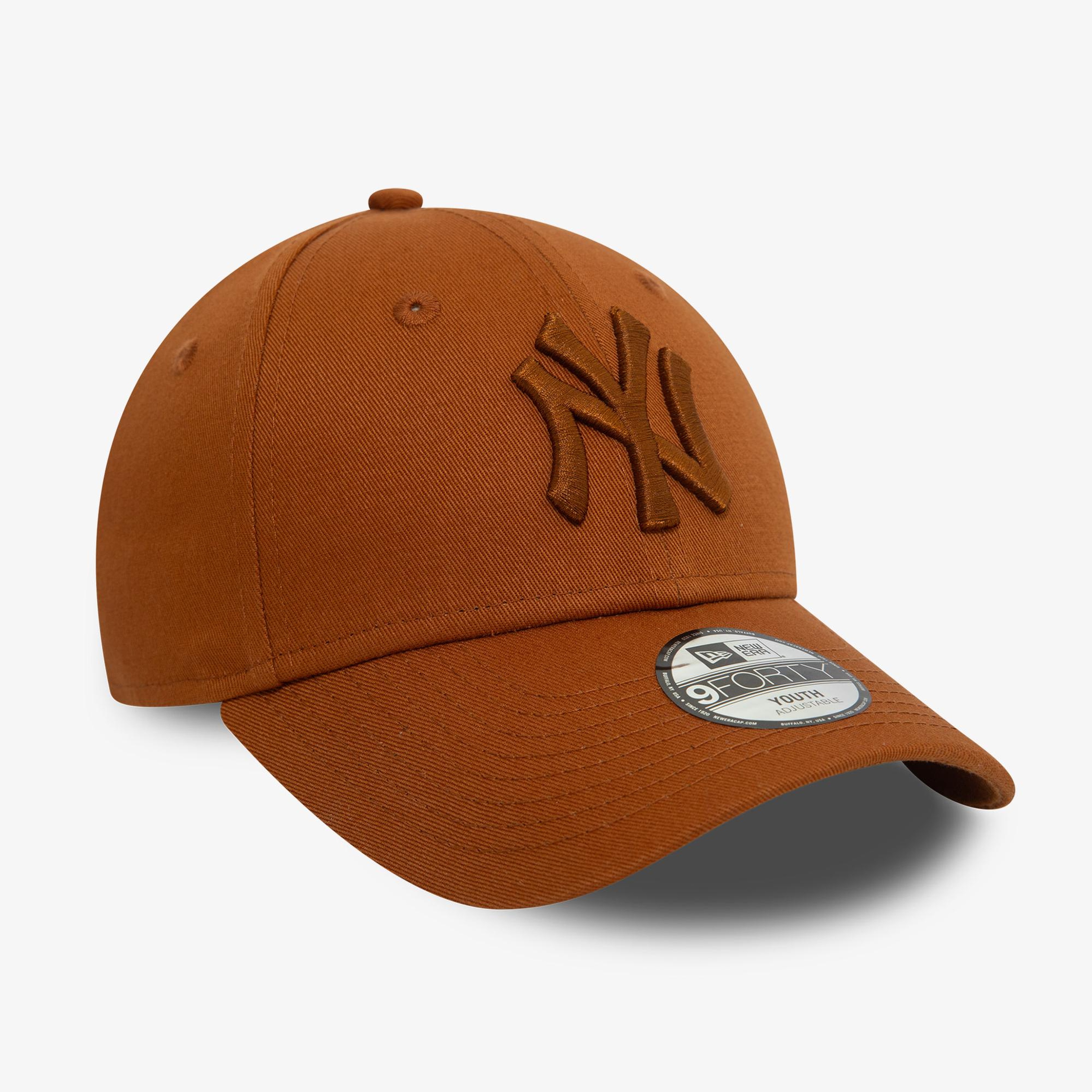 New Era League Essentials 9Forty NY Yankees Çocuk Kahverengi Şapka