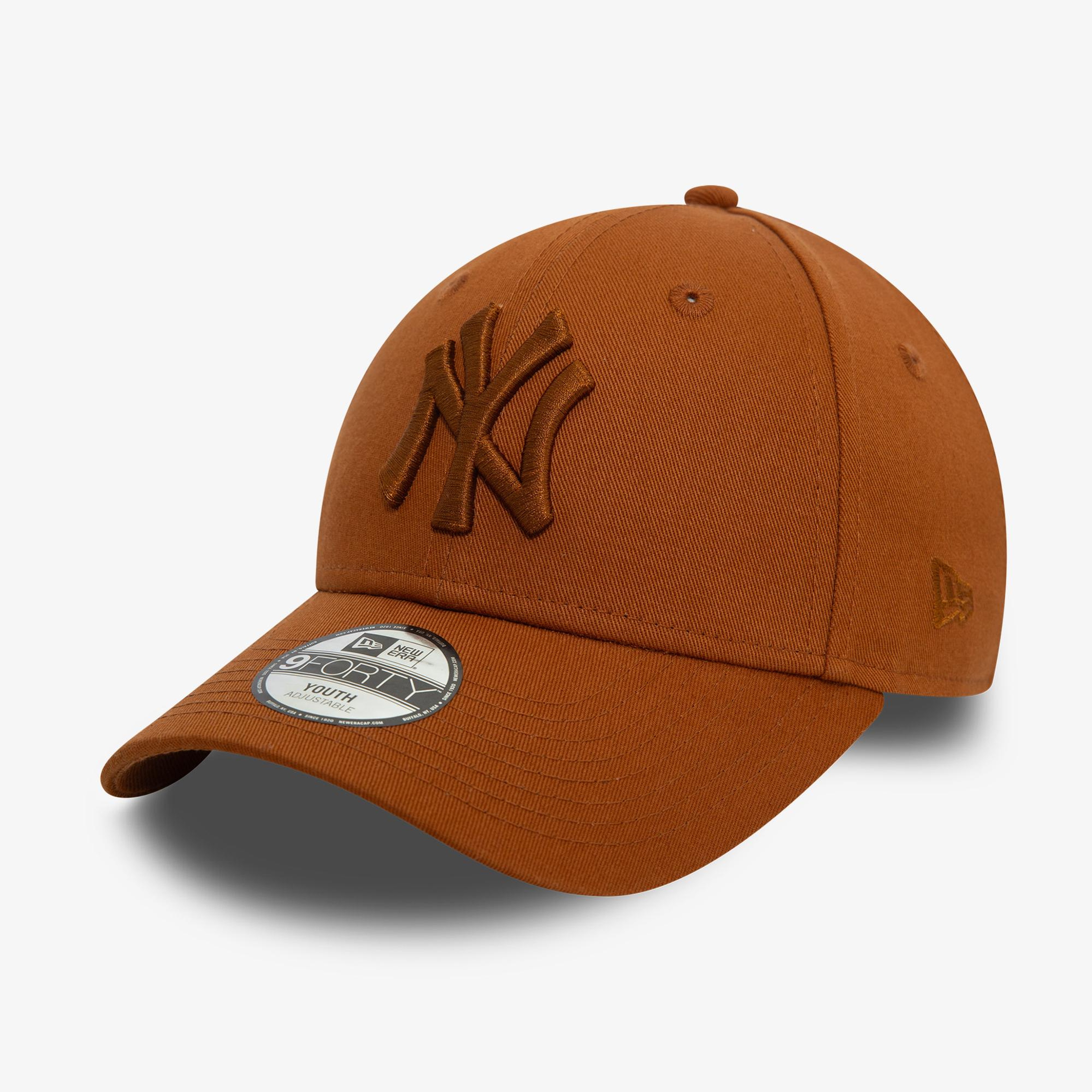 New Era League Essentials 9Forty NY Yankees Çocuk Kahverengi Şapka