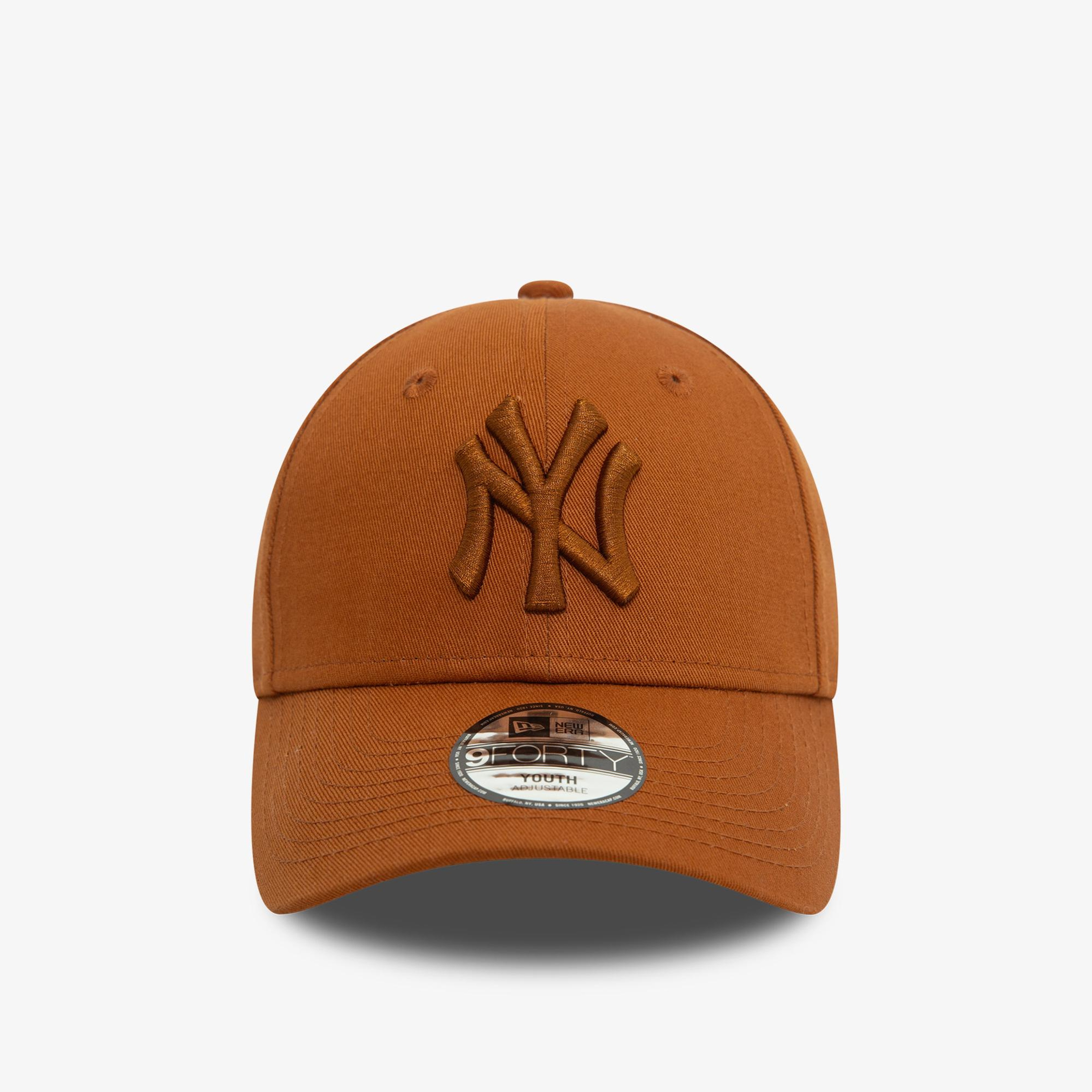 New Era League Essentials 9Forty NY Yankees Çocuk Kahverengi Şapka
