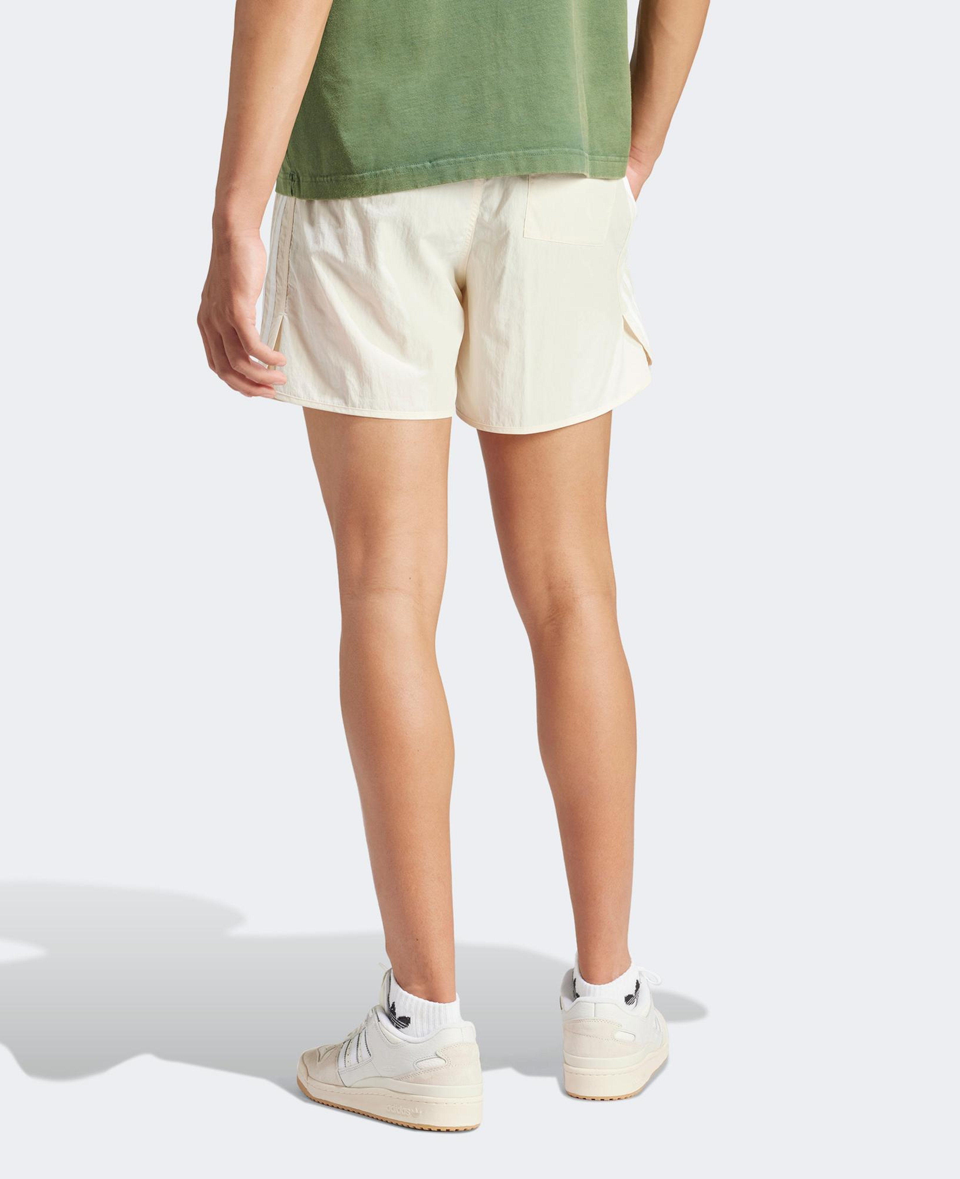 adidas Adicolor Classics Sprinter Erkek Beyaz Şort