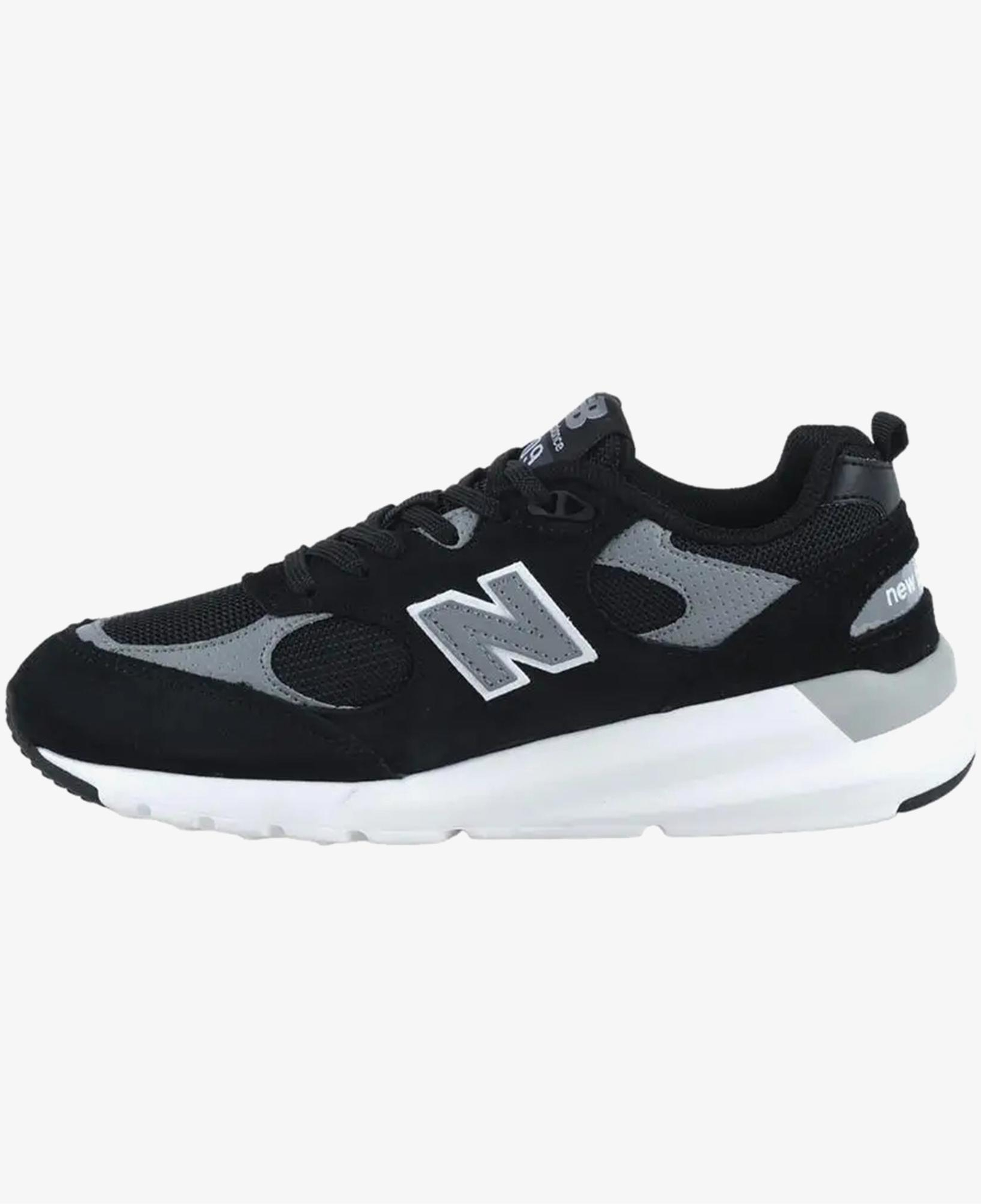 New Balance 109 Kadın Siyah Spor Ayakkabı