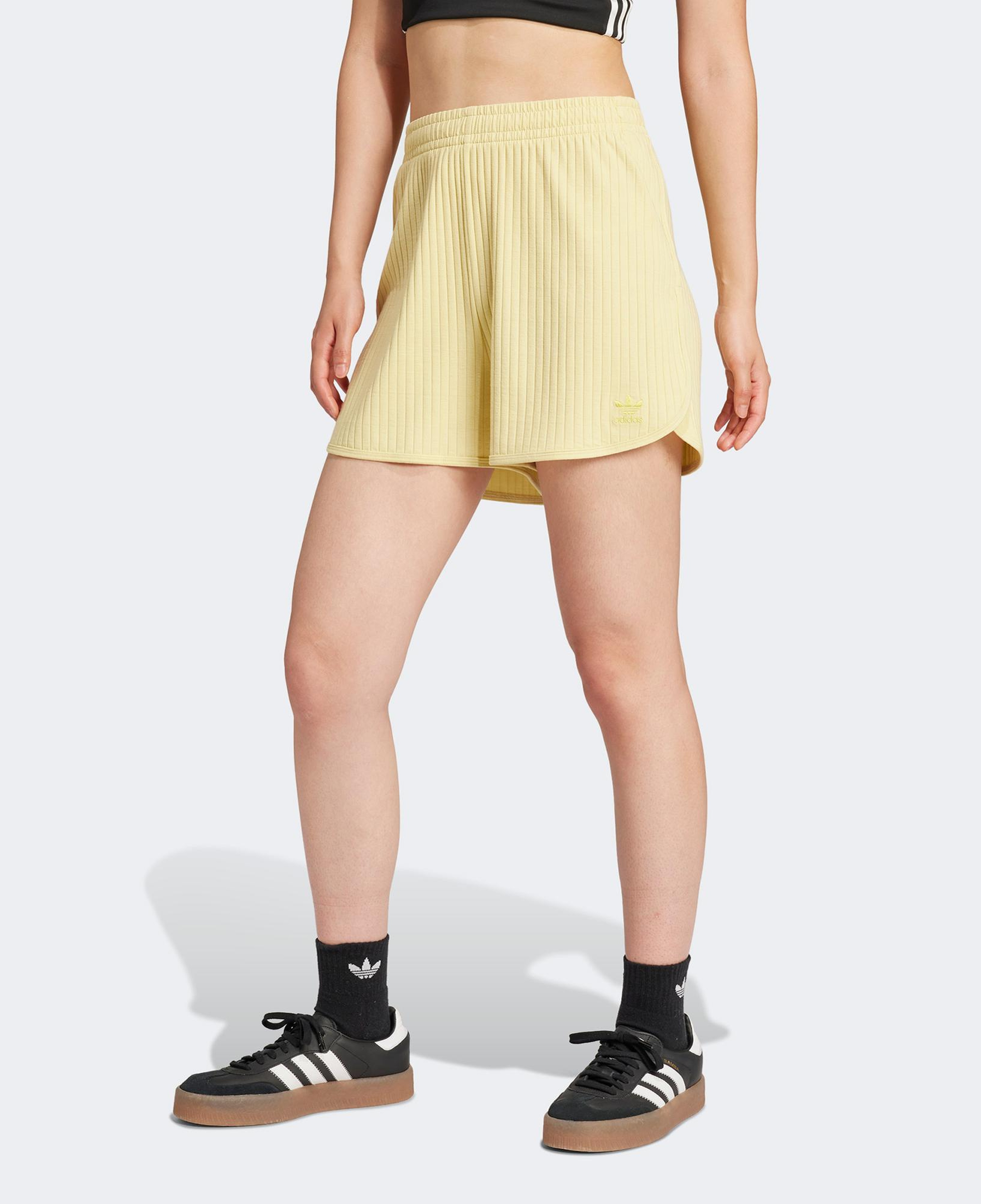 adidas Essentials Wide Rib Sprinter Kadın Sarı Şort