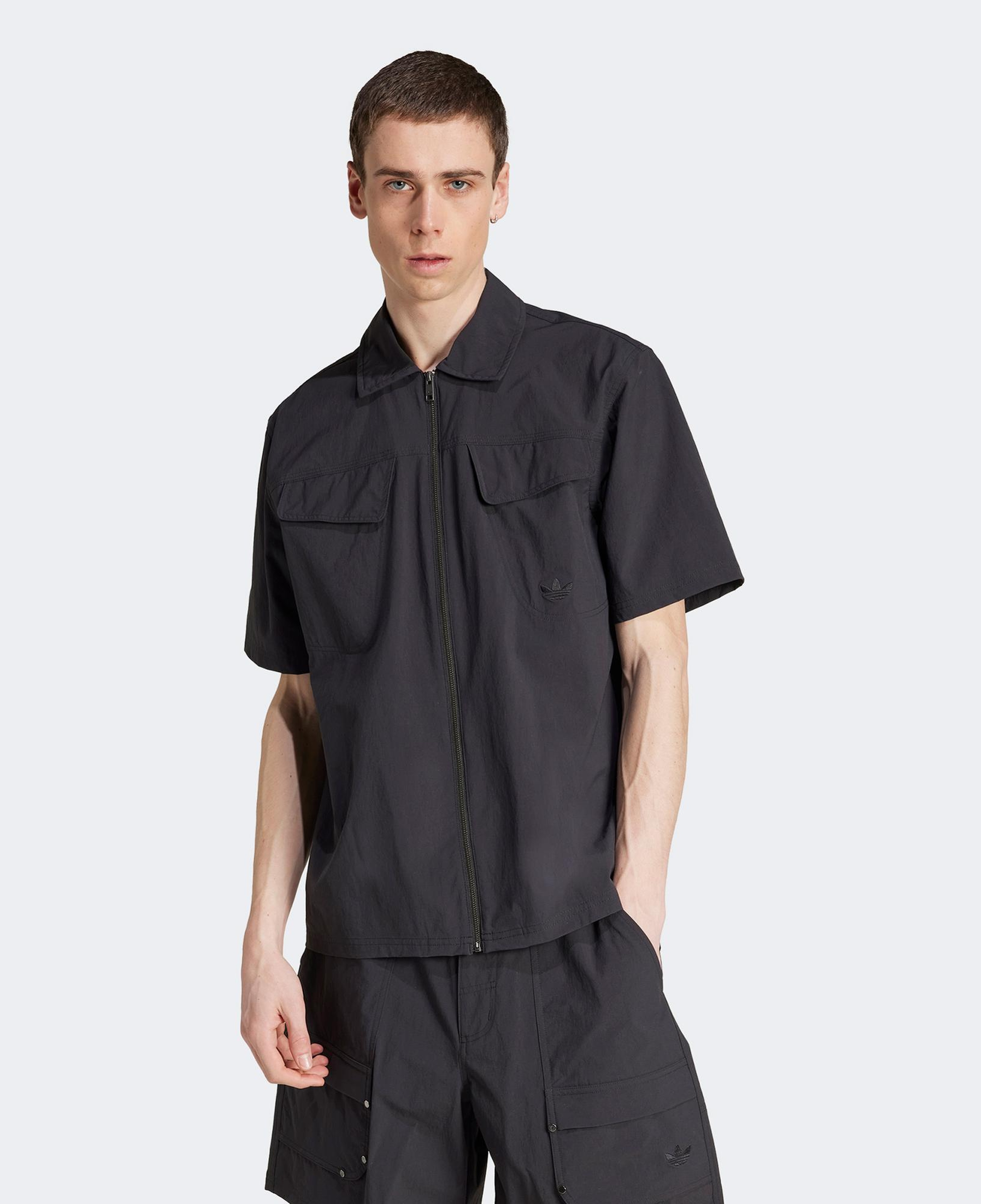 adidas Originals Essentials Erkek Fermuarlı Siyah Gömlek