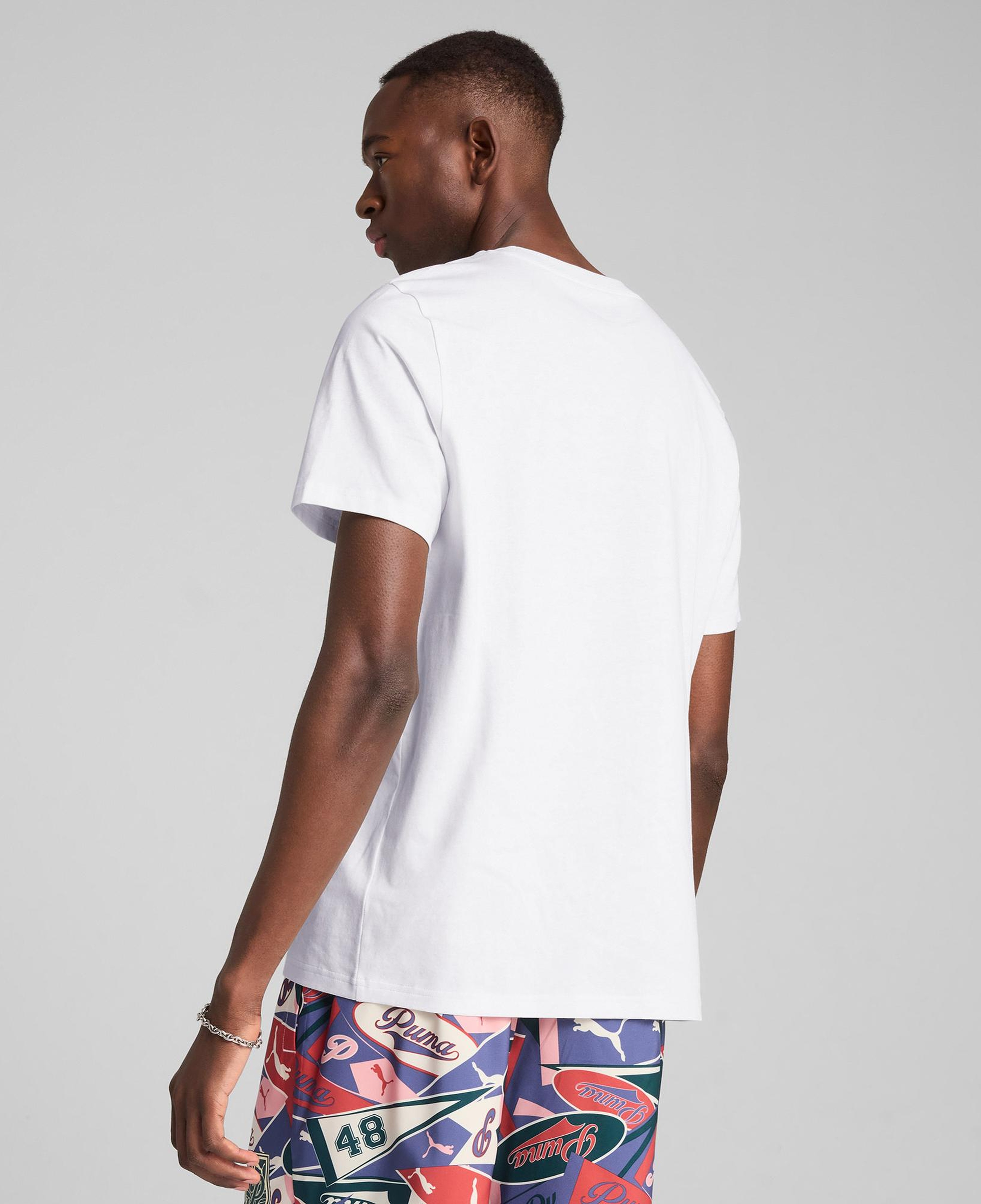 Puma Wardrobe Ess Graphic Erkek Beyaz T-Shirt