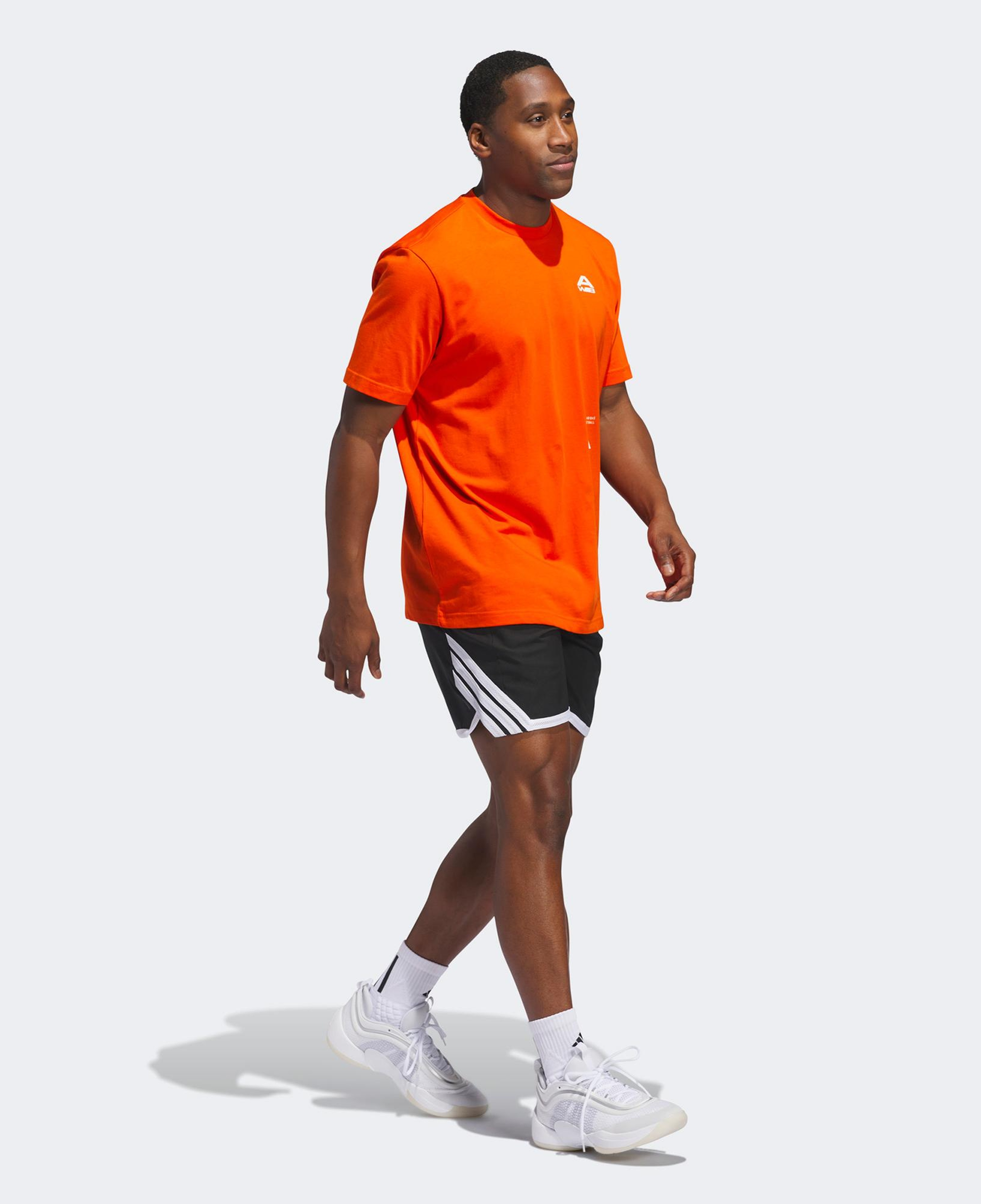 adidas Basketbol Baskılı Erkek Turuncu T-Shirt