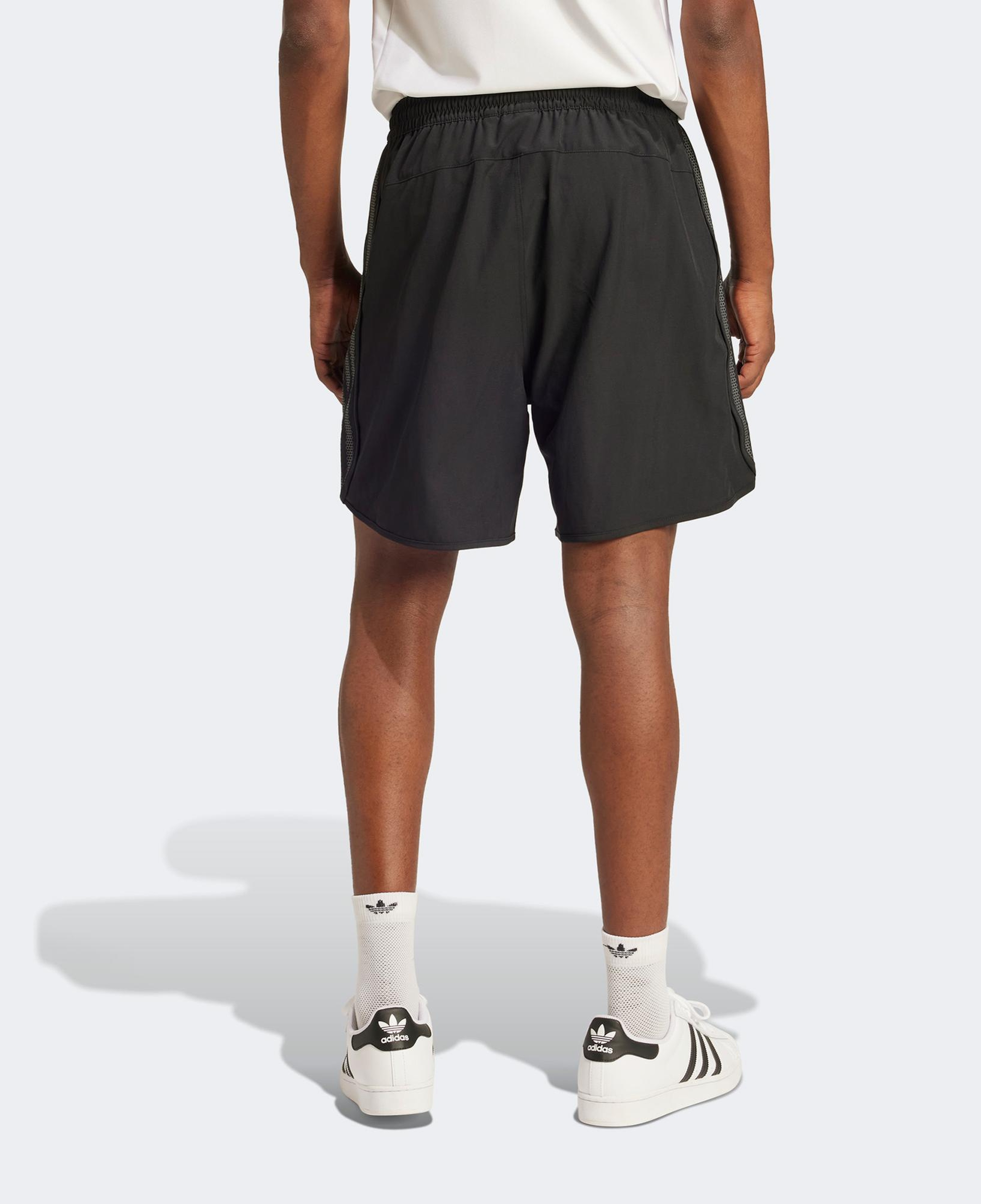 adidas Supernova Erkek Siyah Şort