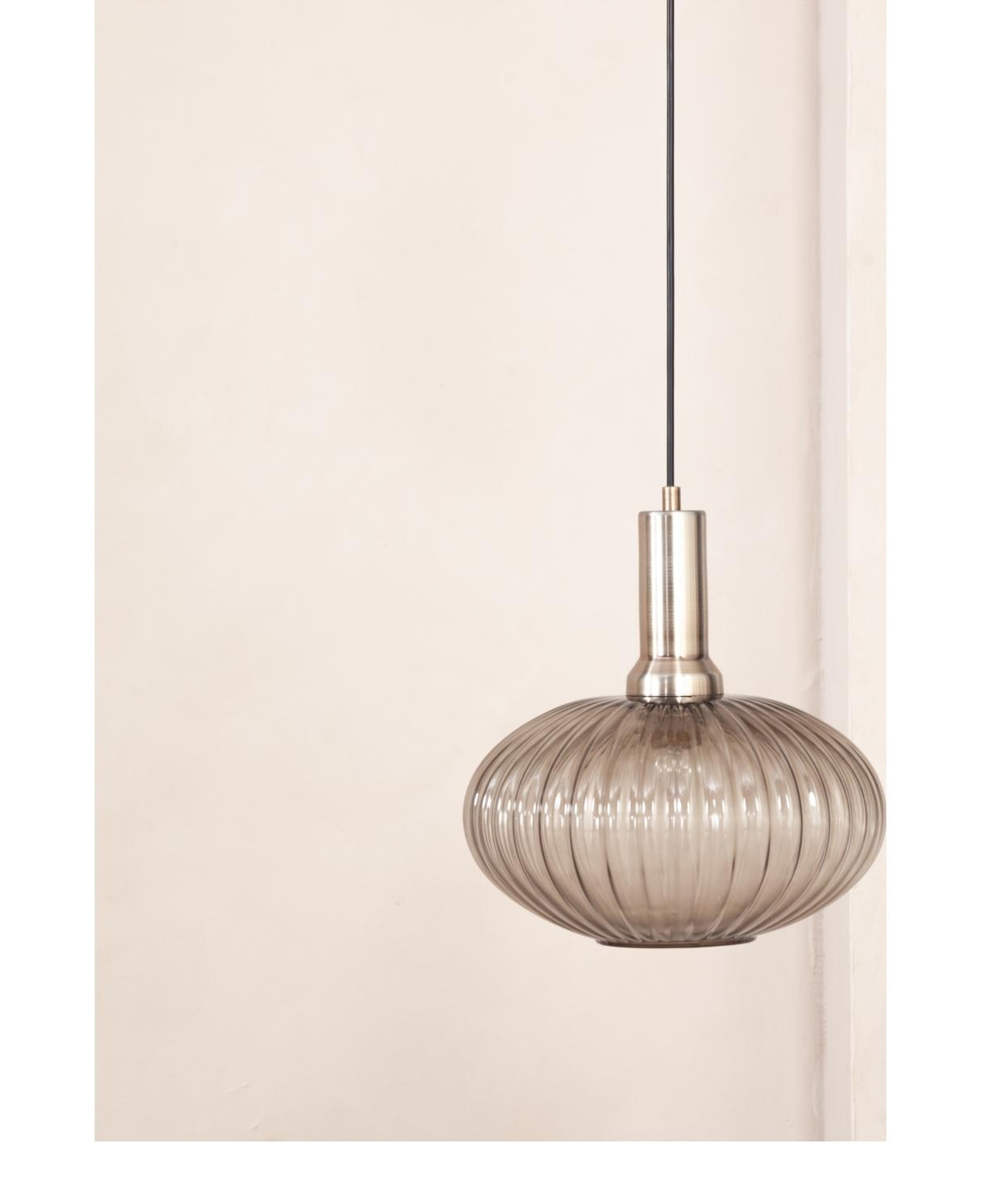 SOHO TEKLİ  FÜME SARKIT