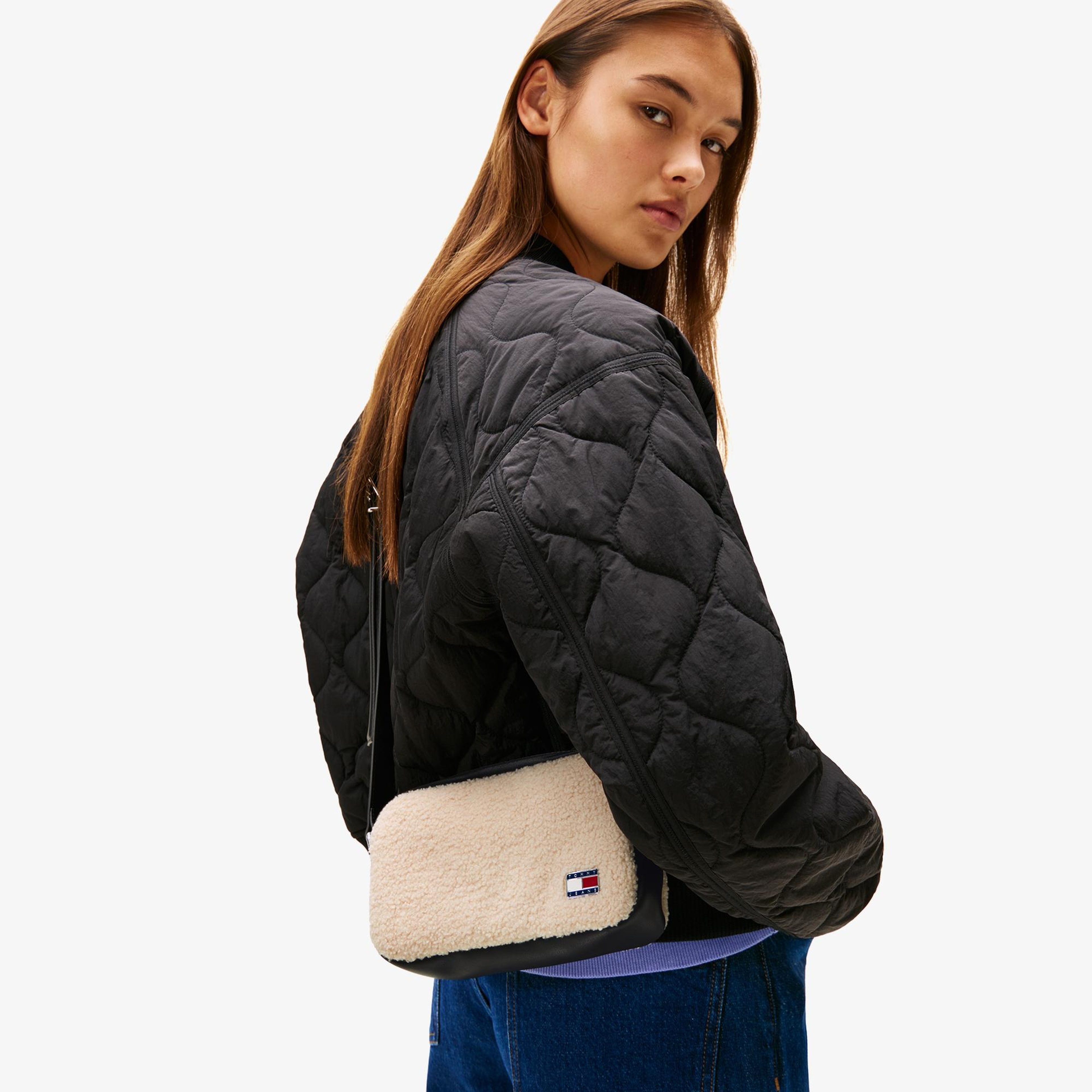 Tommy Hilfiger Cool Sherpa Kadın Beyaz El Çantası