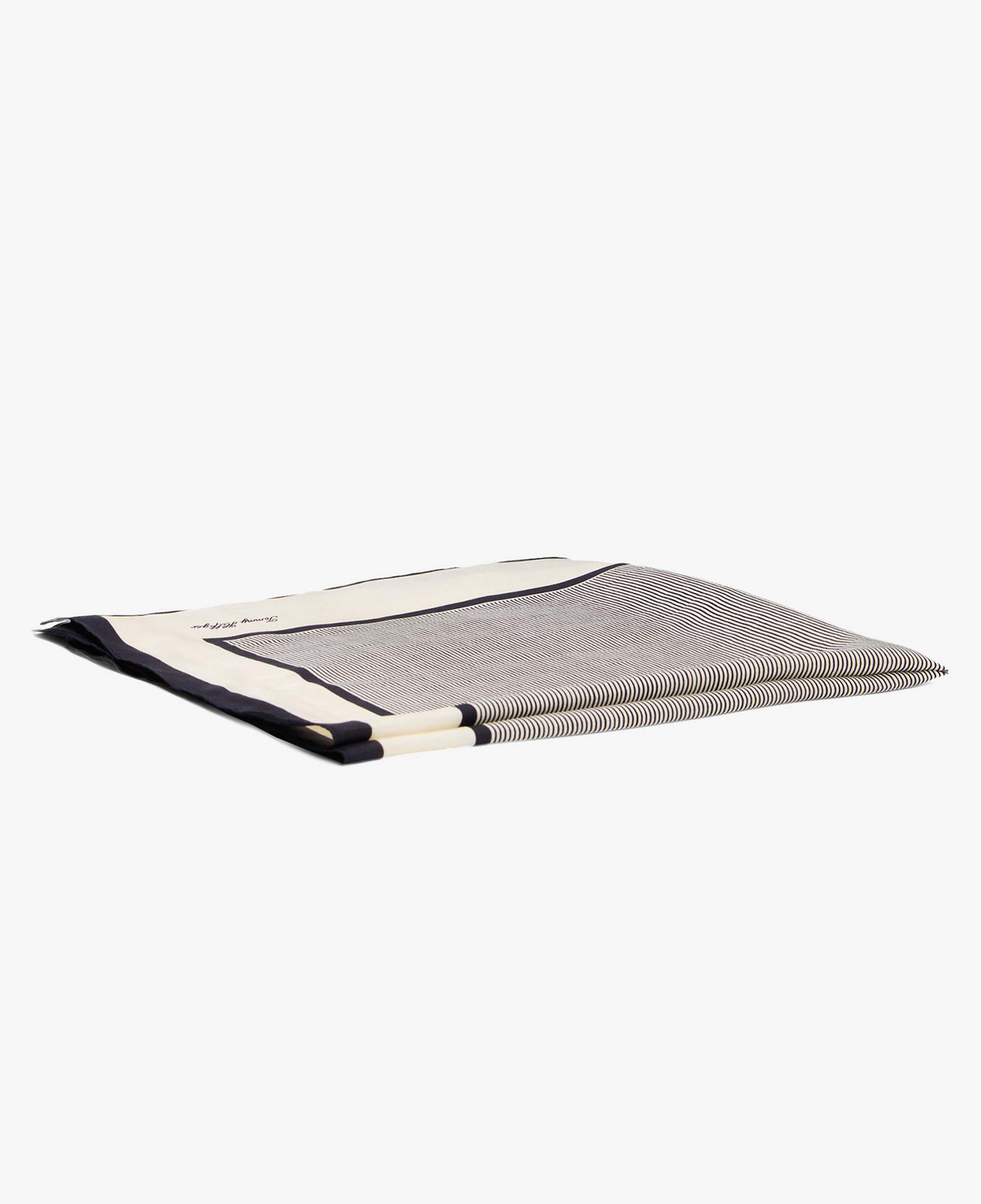 Tommy Hilfiger Elevated Flag Silk Square Kadın Bej Şal