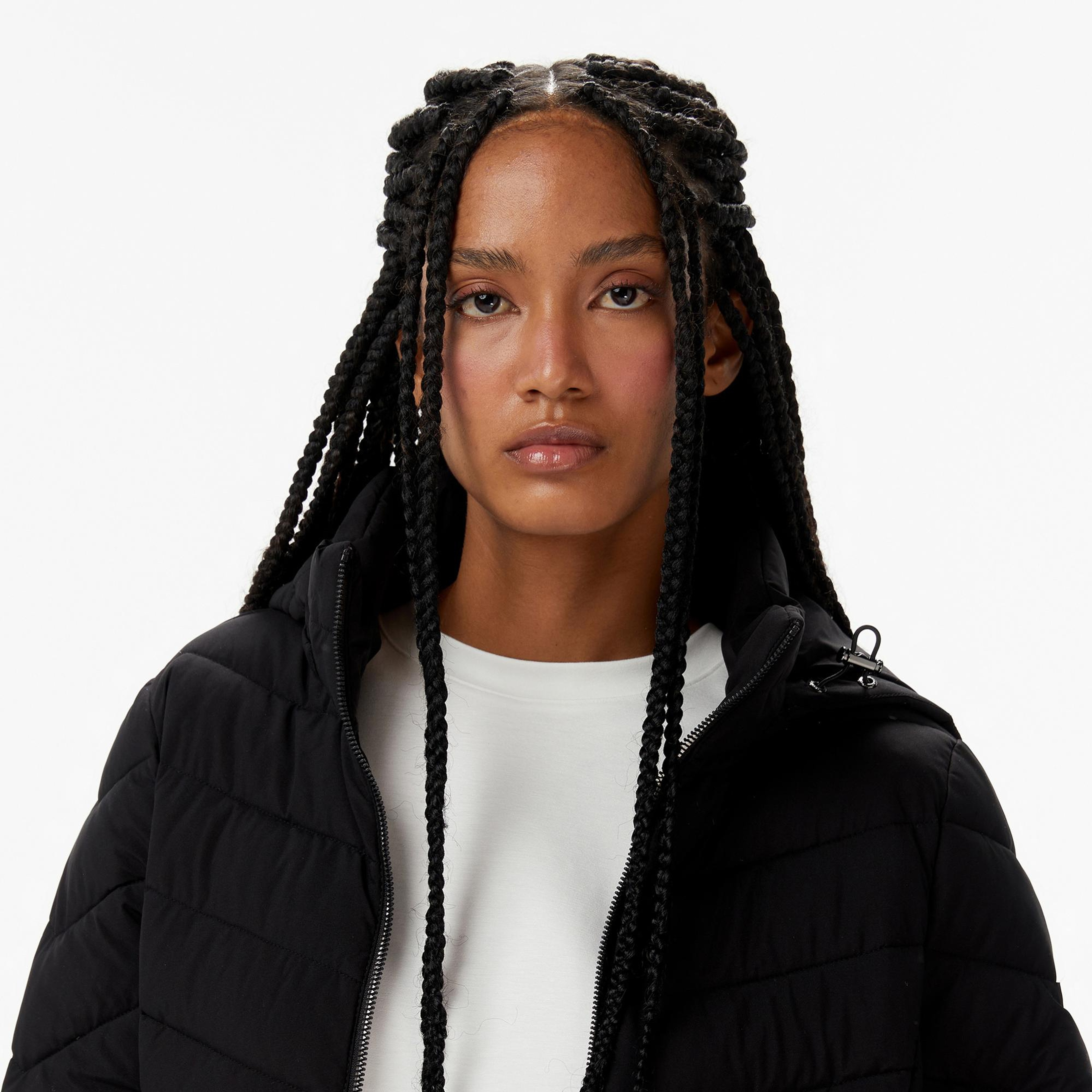 Nautica Kadın Siyah Su İtici Özellikli Mont